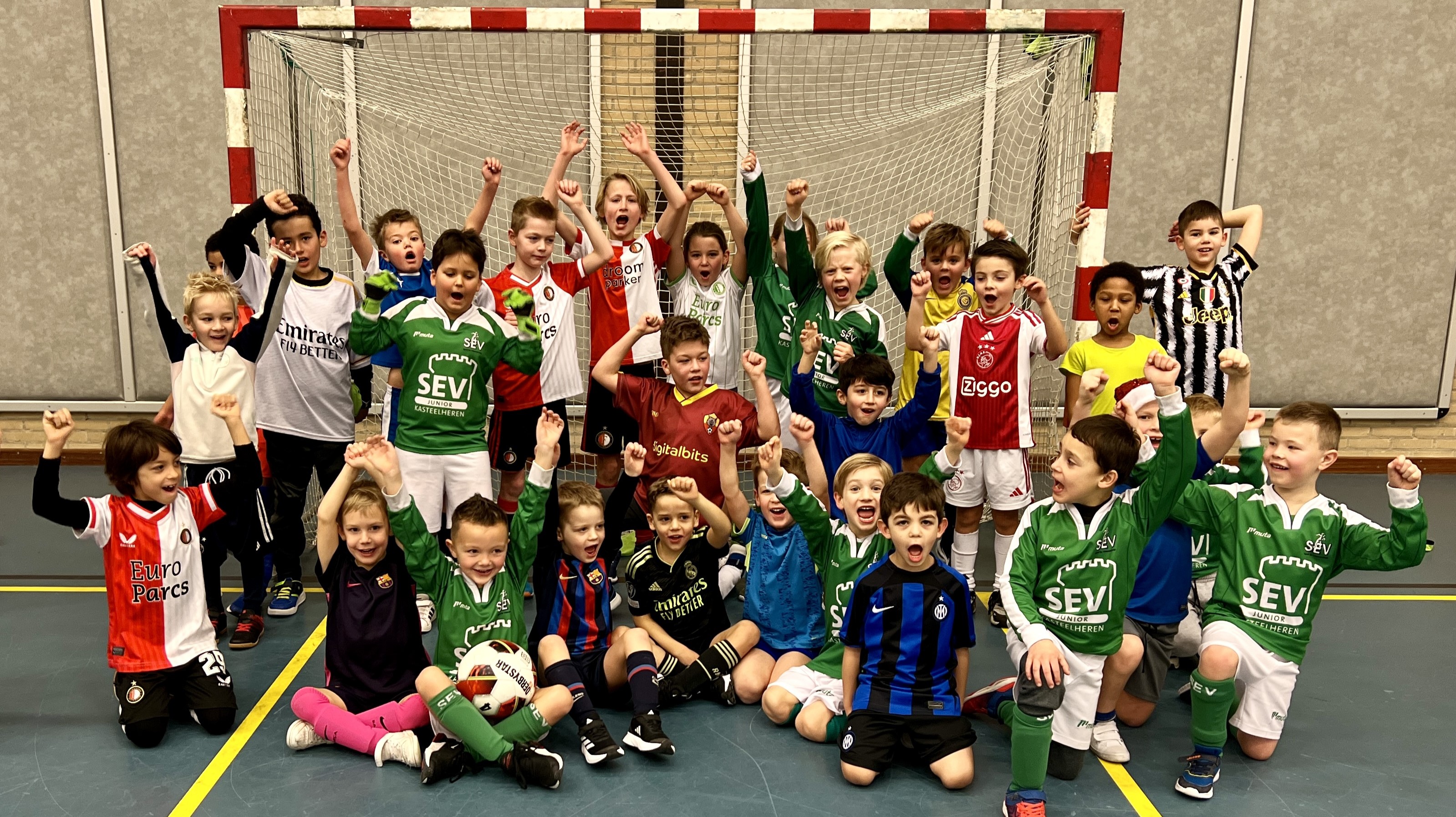 Olliebollentoernooi van voetbalvereniging SEV wederom groot succes