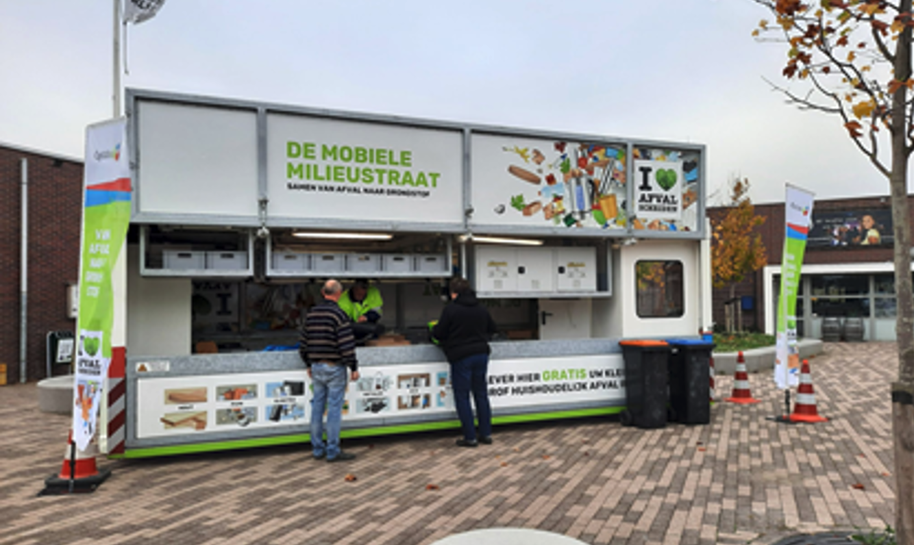 Feestelijke onthulling van de Mobiele Milieustraat