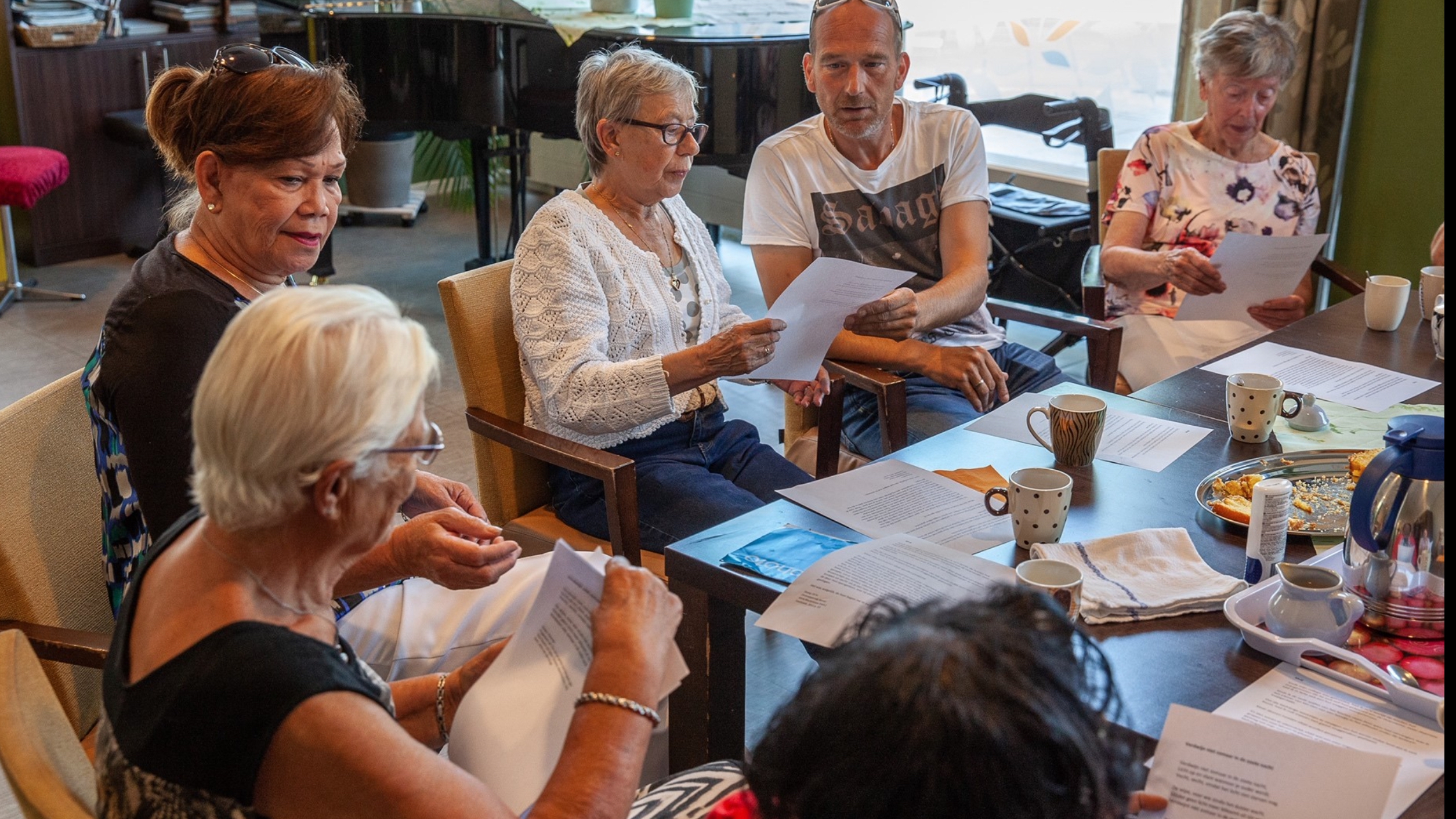 Samenlezen is voor iedereen bij Bibliotheek Oostland