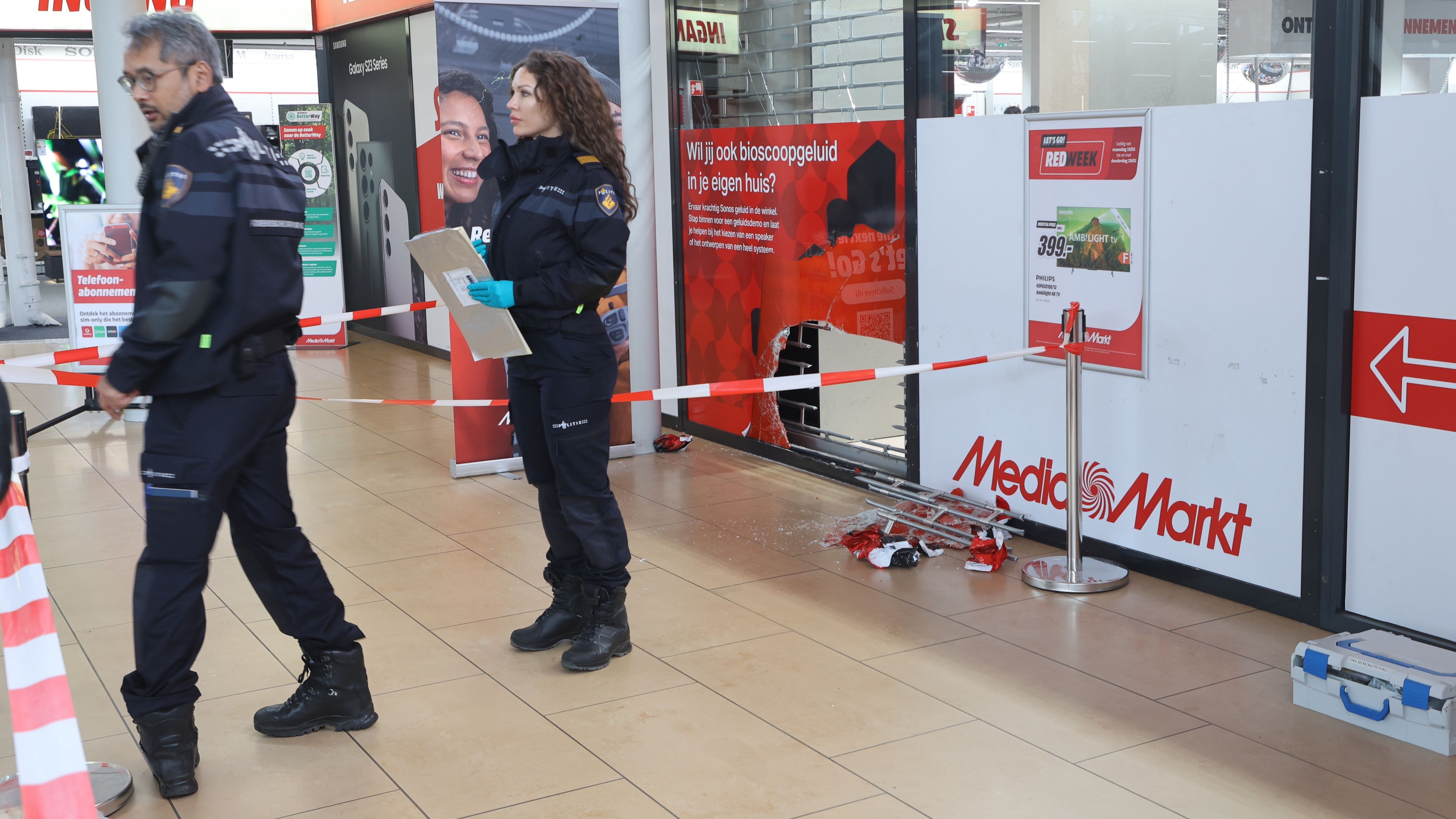 Enorme schade na inbraak Mediamarkt in de Bogaard