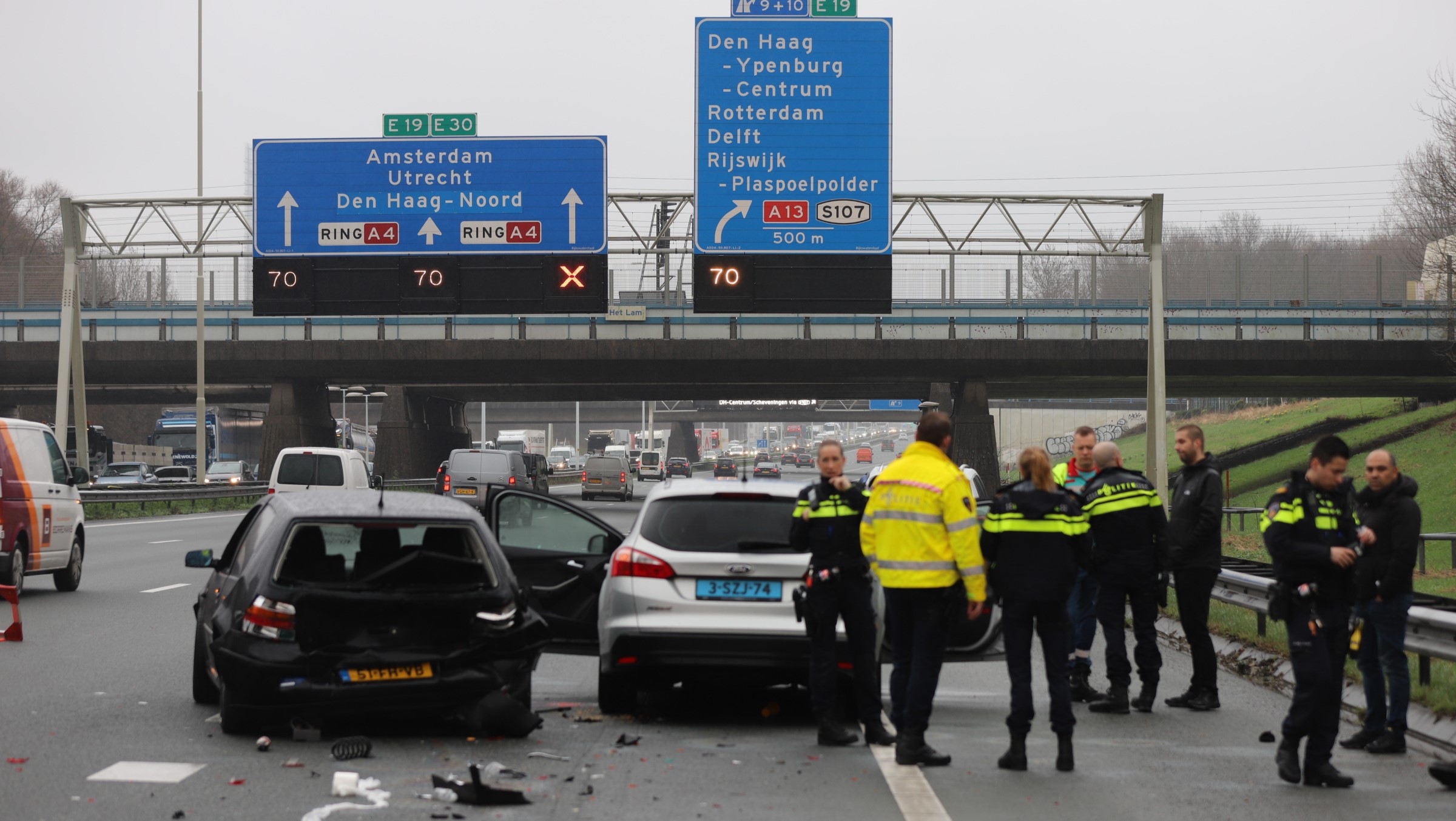 Kop-staartbotsing op A4 bij Rijswijk veroorzaakt flinke file