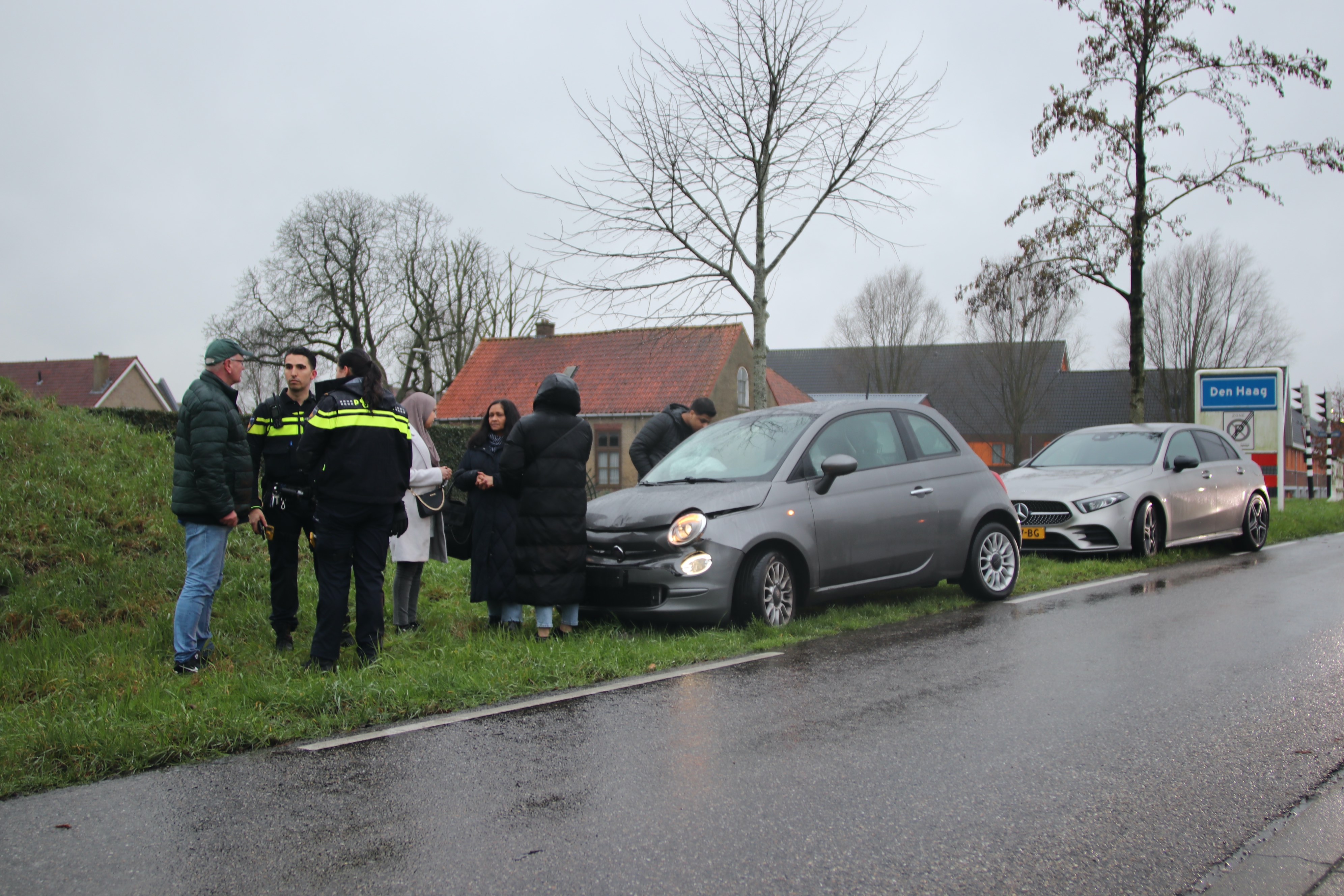 Gewonde na kop-staart botsing in nootdorp