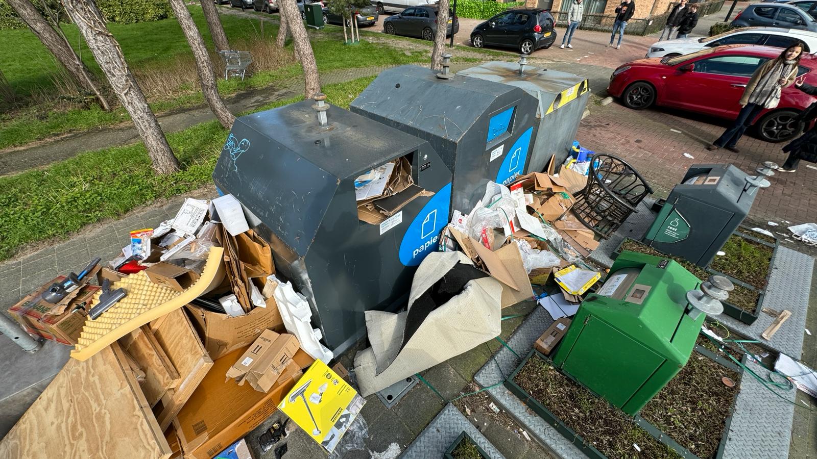 Grofvuil wordt verschillende keren per jaar gratis opgehaald in de wijk