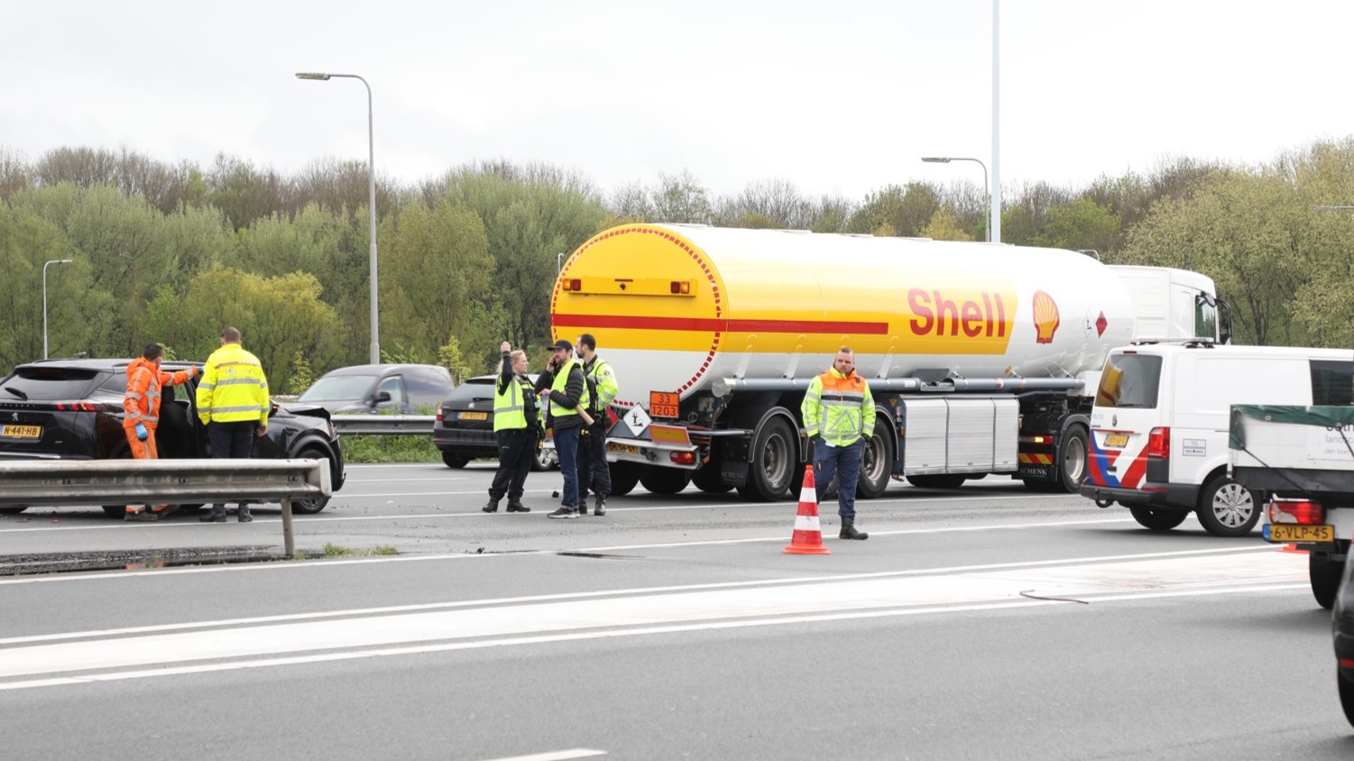 Aanrijding op A4 zorgt voor flinke file