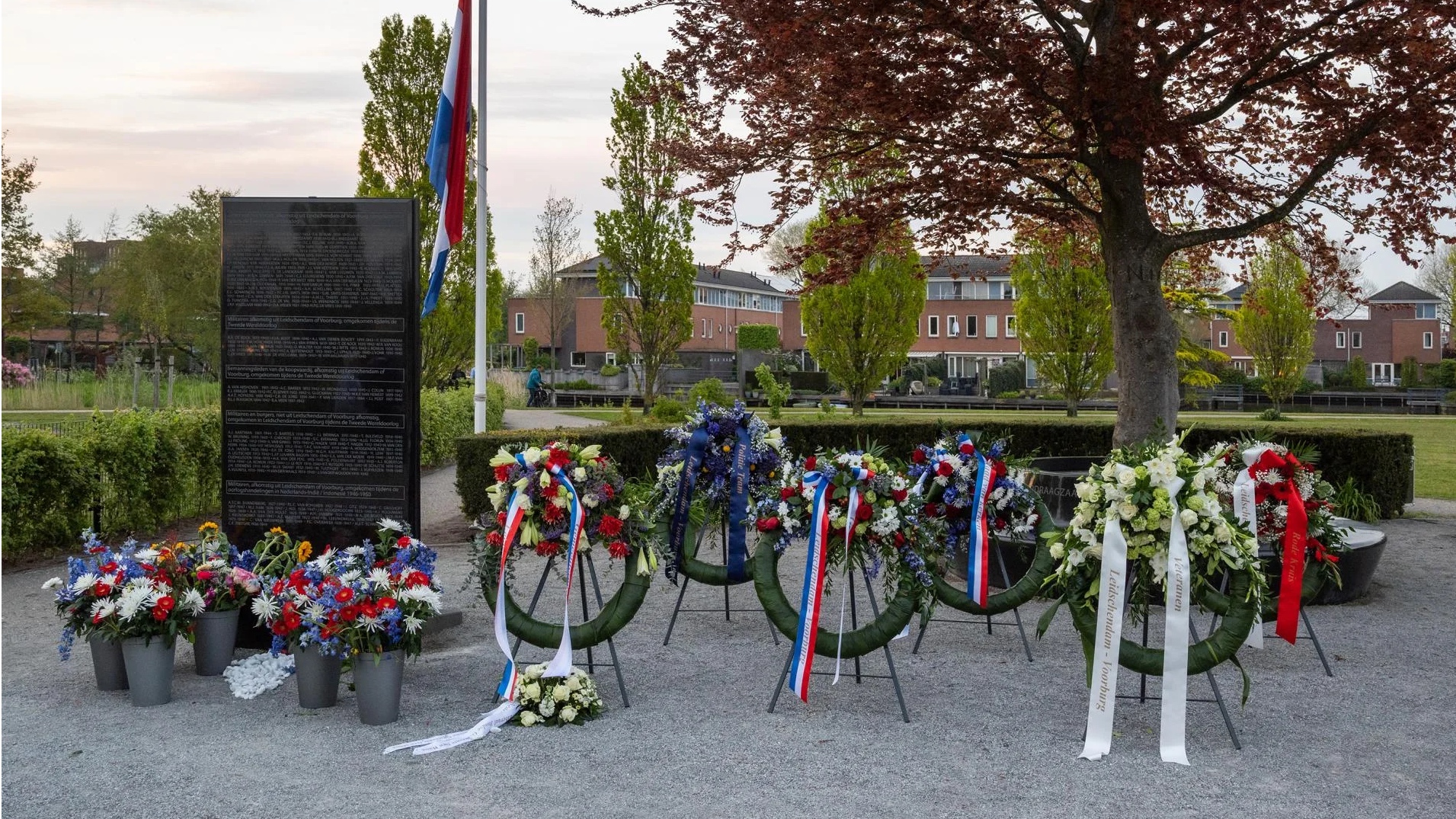 Eer slachtoffers van de oorlog bij herdenkingsdag in Leidschendam-Voorburg