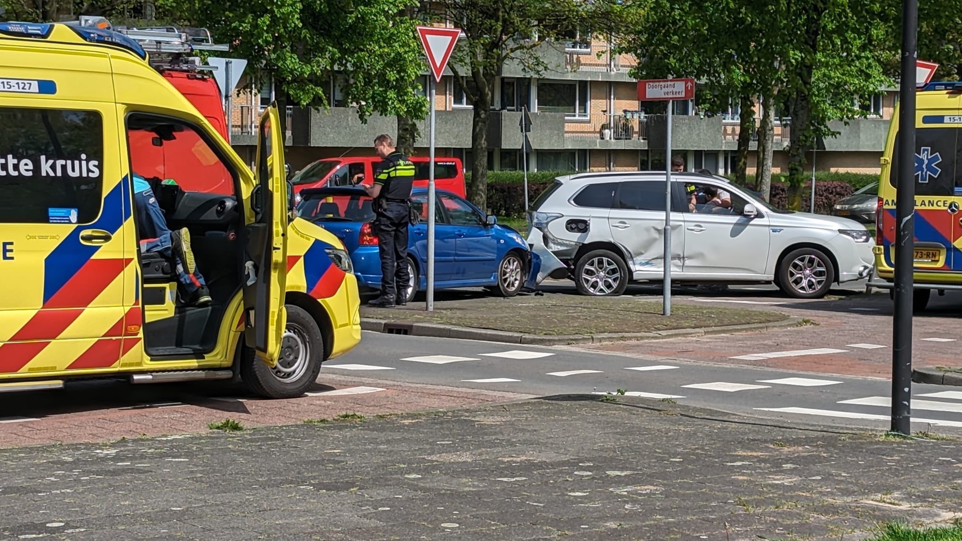 Weer raak bij splitsing Generaal Spoorlaan en Schaapweg