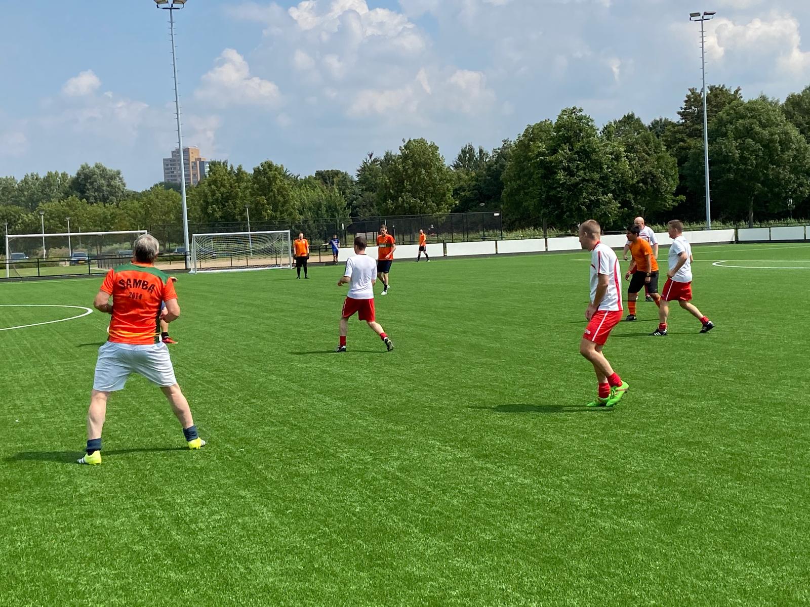 Derde Helft Cup speelt voor Stichting Buurtgezinnen