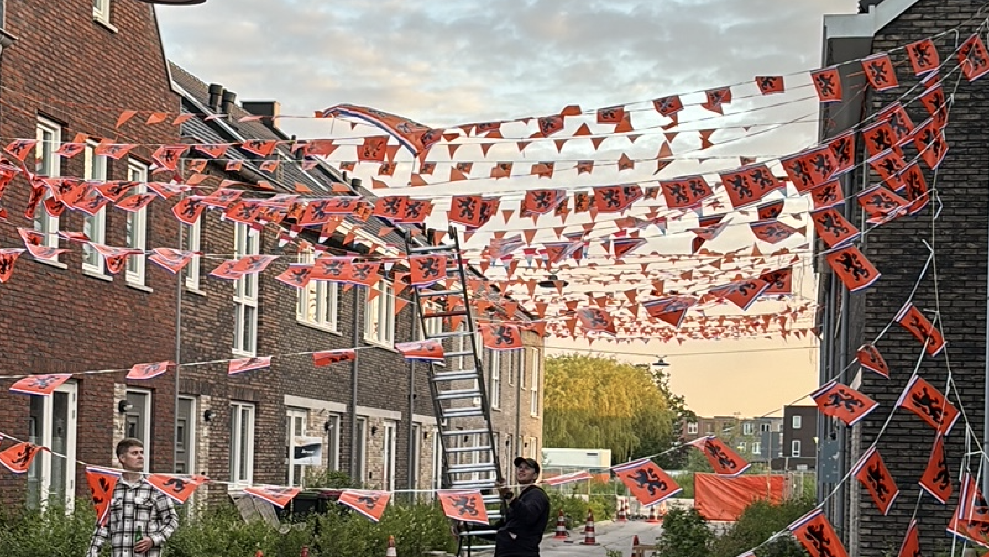 Strijd om mooiste Oranjestraat is losgebarsten