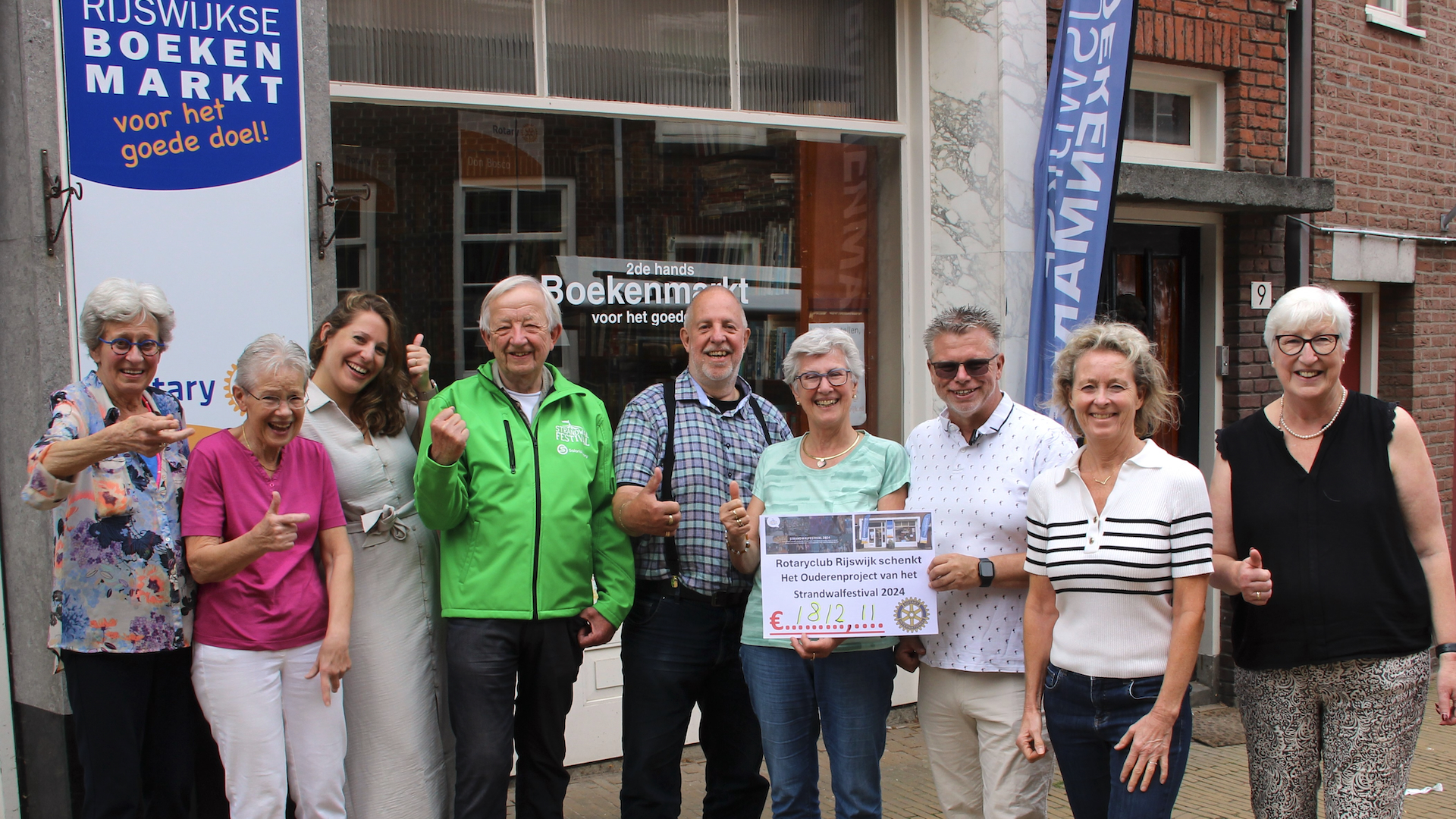 Rotaryclub Rijswijk Steunt Ouderen met Strandwalkoffie tijdens Strandwalfestival