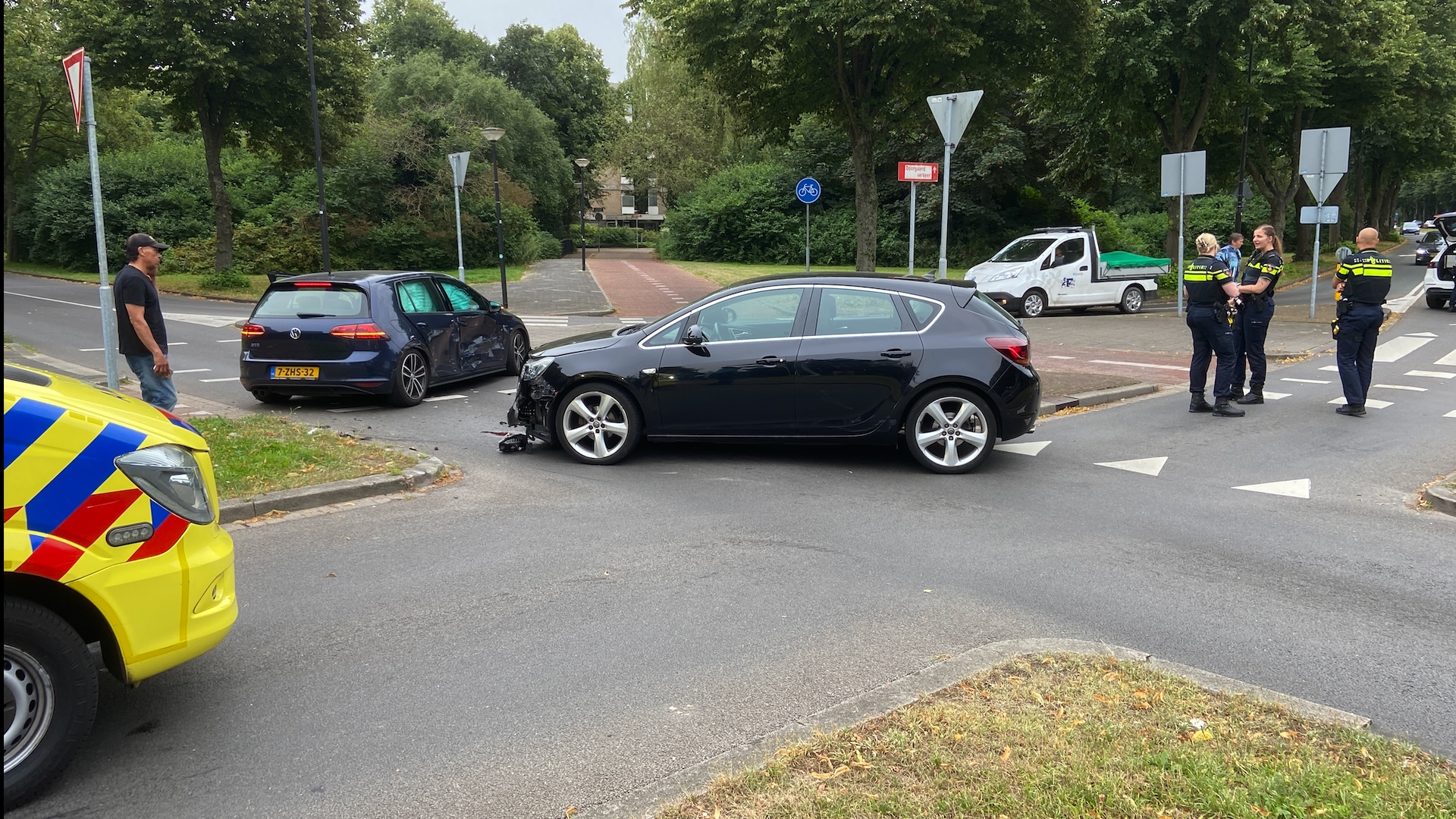 Weer ongeval op kruising Generaal Spoorlaan met Schaapweg