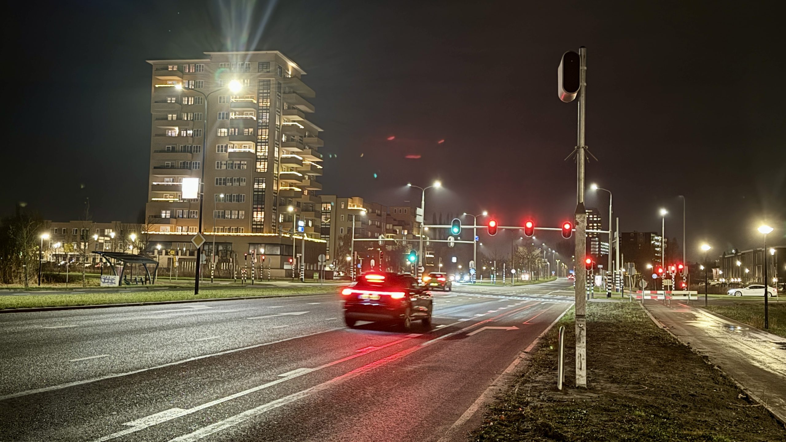 Let op: Flitspalen geïnstalleerd op Beatrixlaan thv Terras van Sion