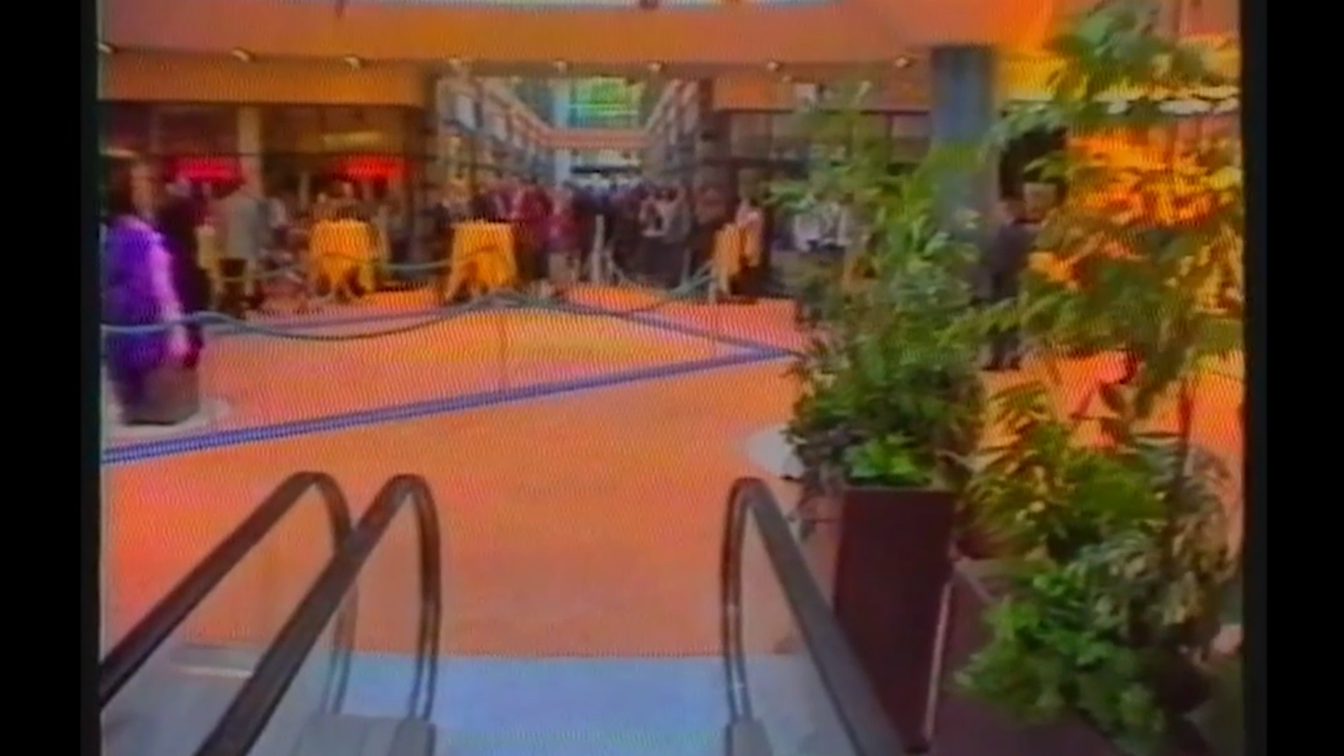 [ARCHIEF VIDEO] Brand en renovatie Sterpassage in de Bogaard 1993 en 1994