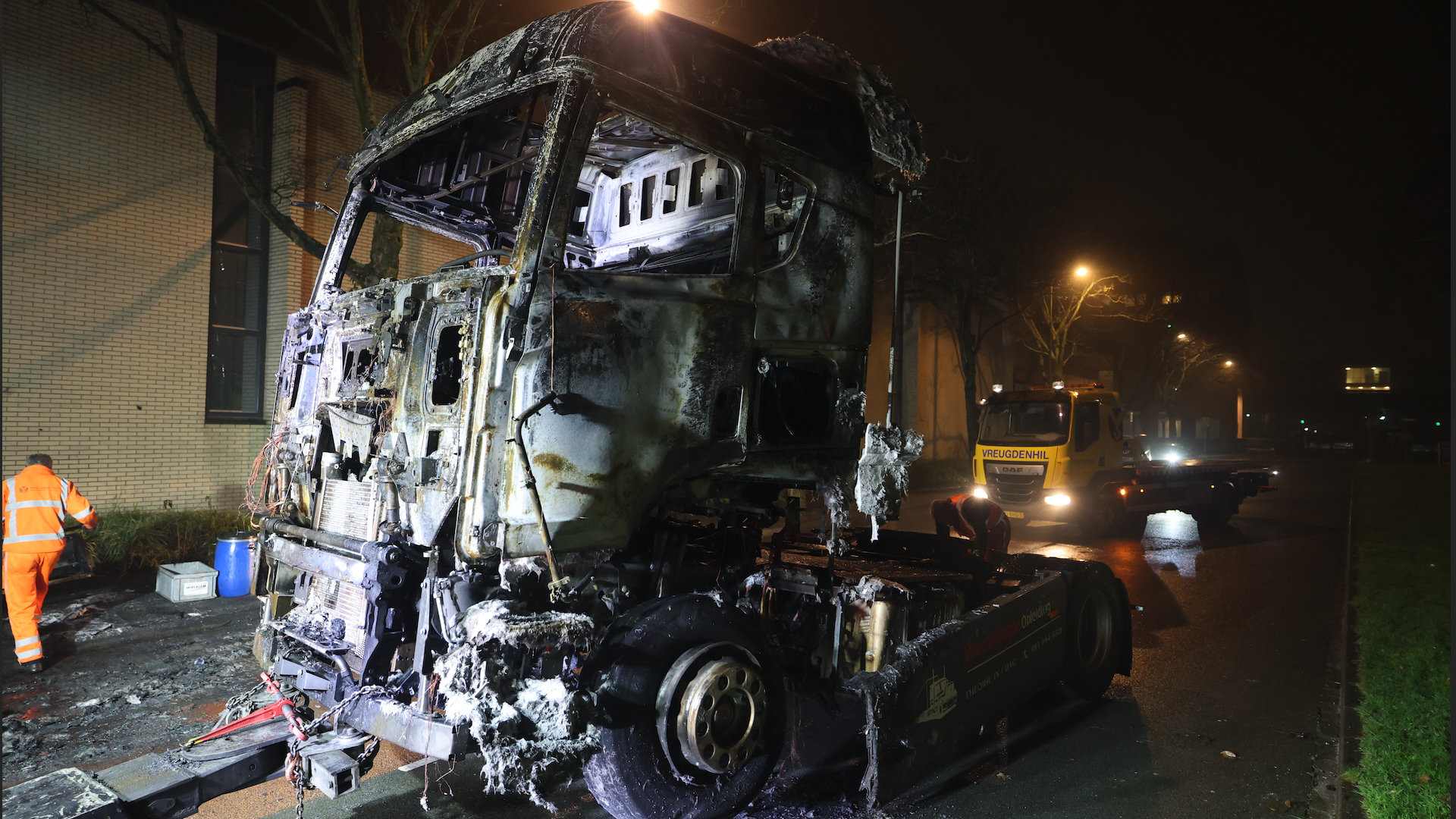 Vrachtwagen uitgebrand in Rijswijkse Visseringlaan