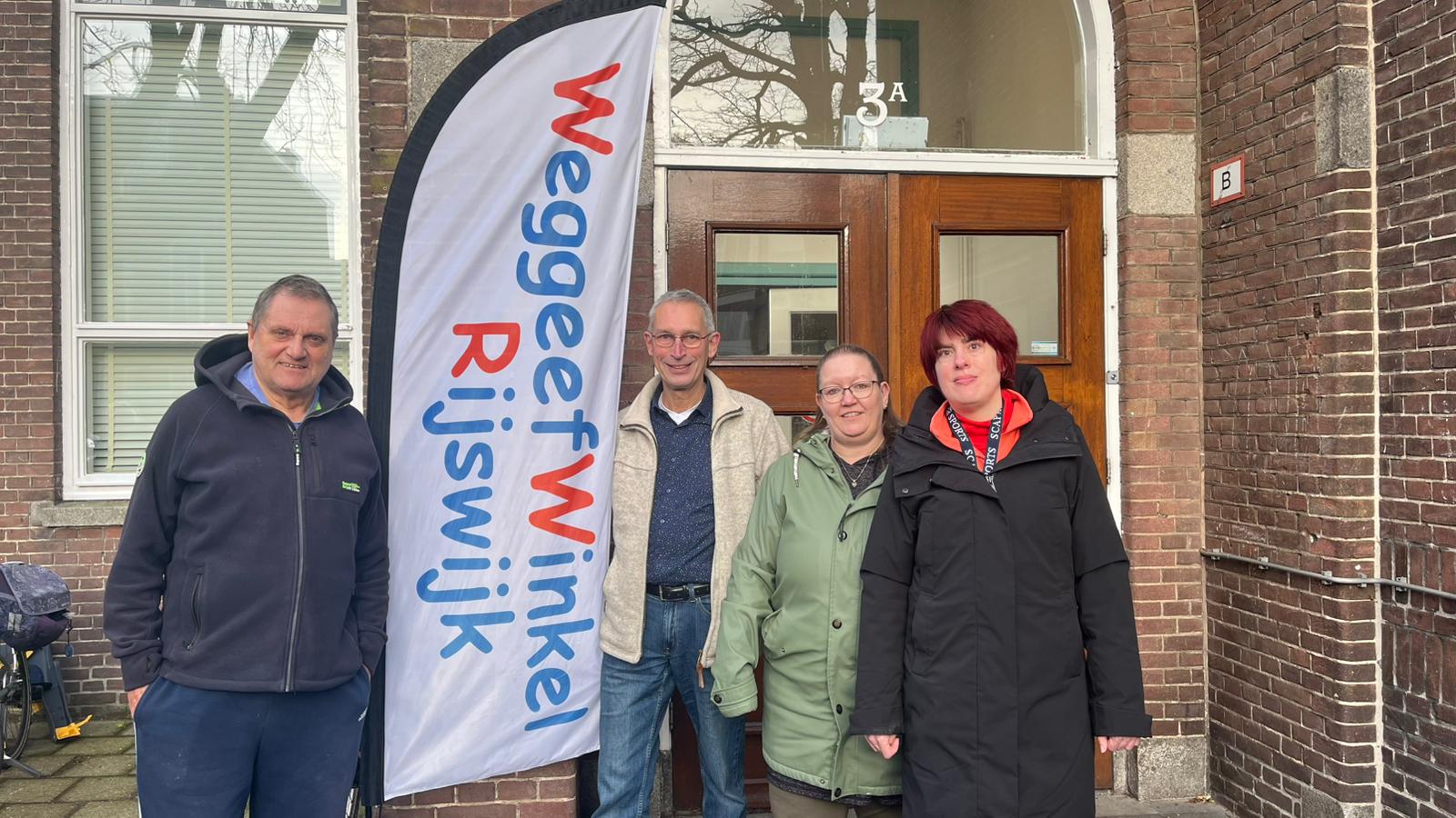 [VIDEO] Gratis sieraden en kerstkleding voor het perfecte kerstfeest bij Weggeefwinkel