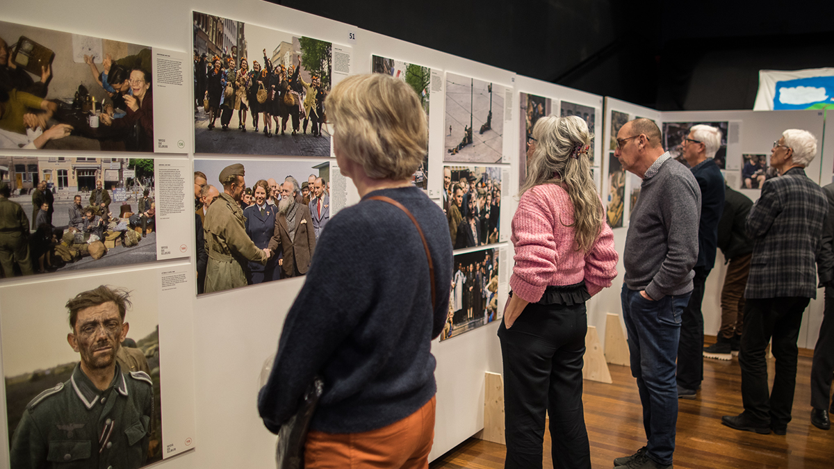 [VIDEO] Kleuren brengen geschiedenis tot leven: Expositie WO II geopend