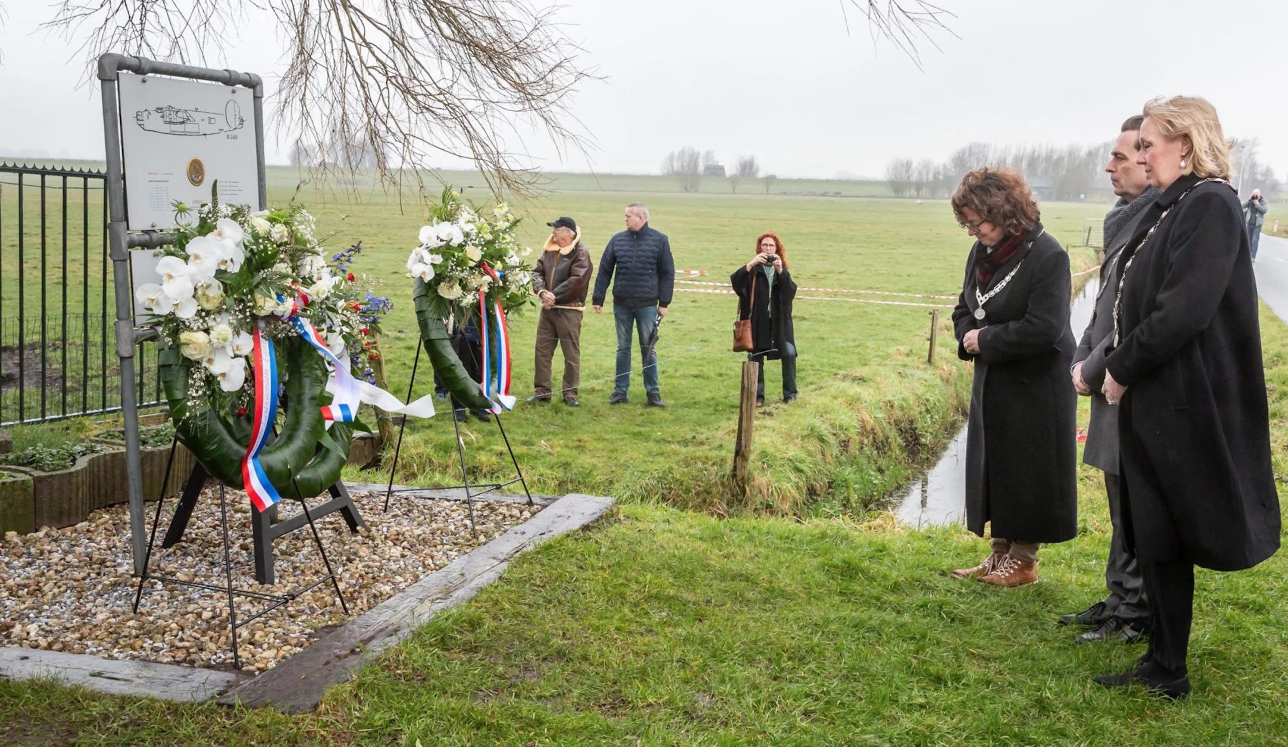 Ingetogen herdenking van de Bommenwerper ‘Jolly Duck’