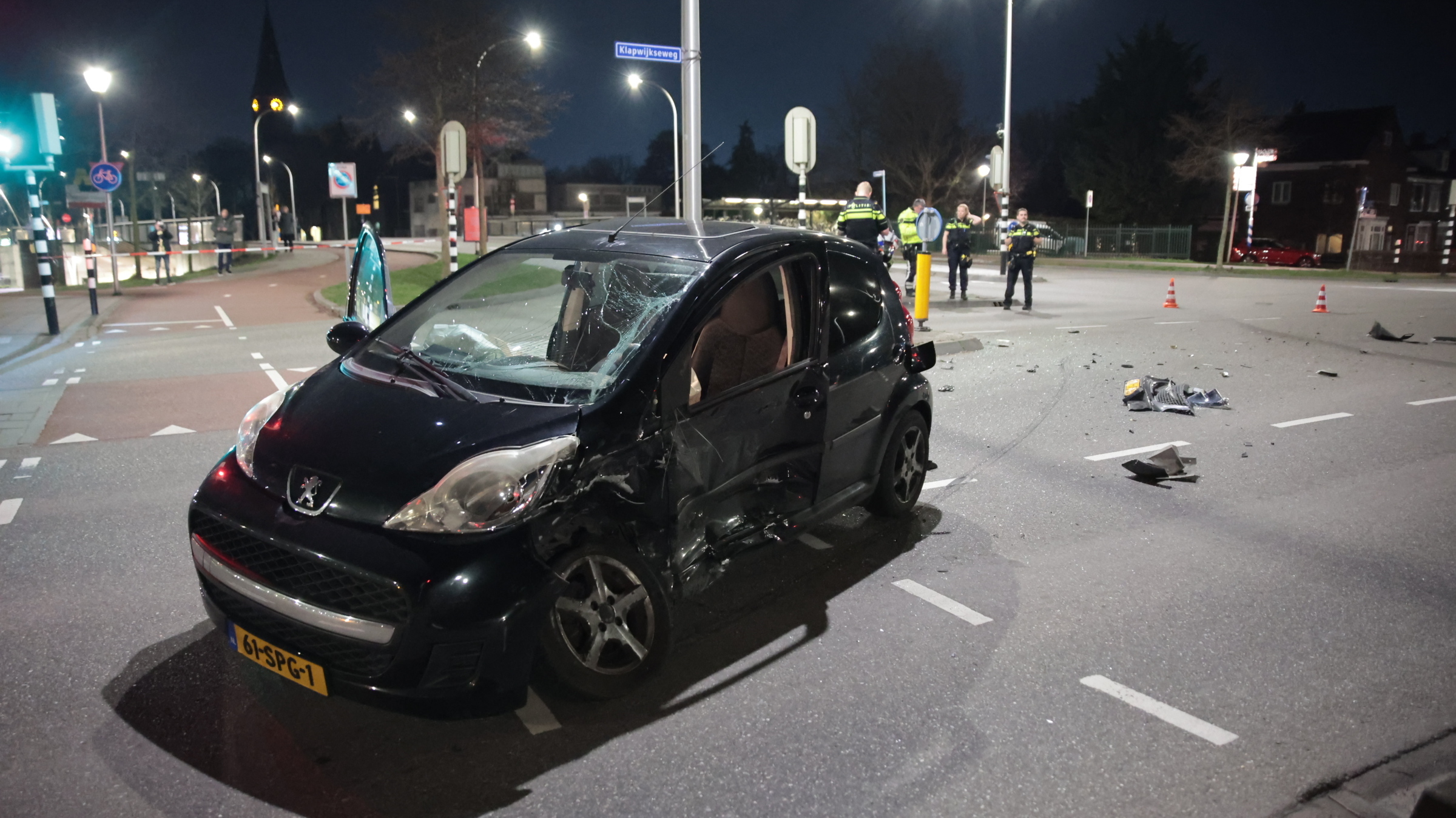 Flinke aanrijding op Klapwijkseweg in Pijnacker