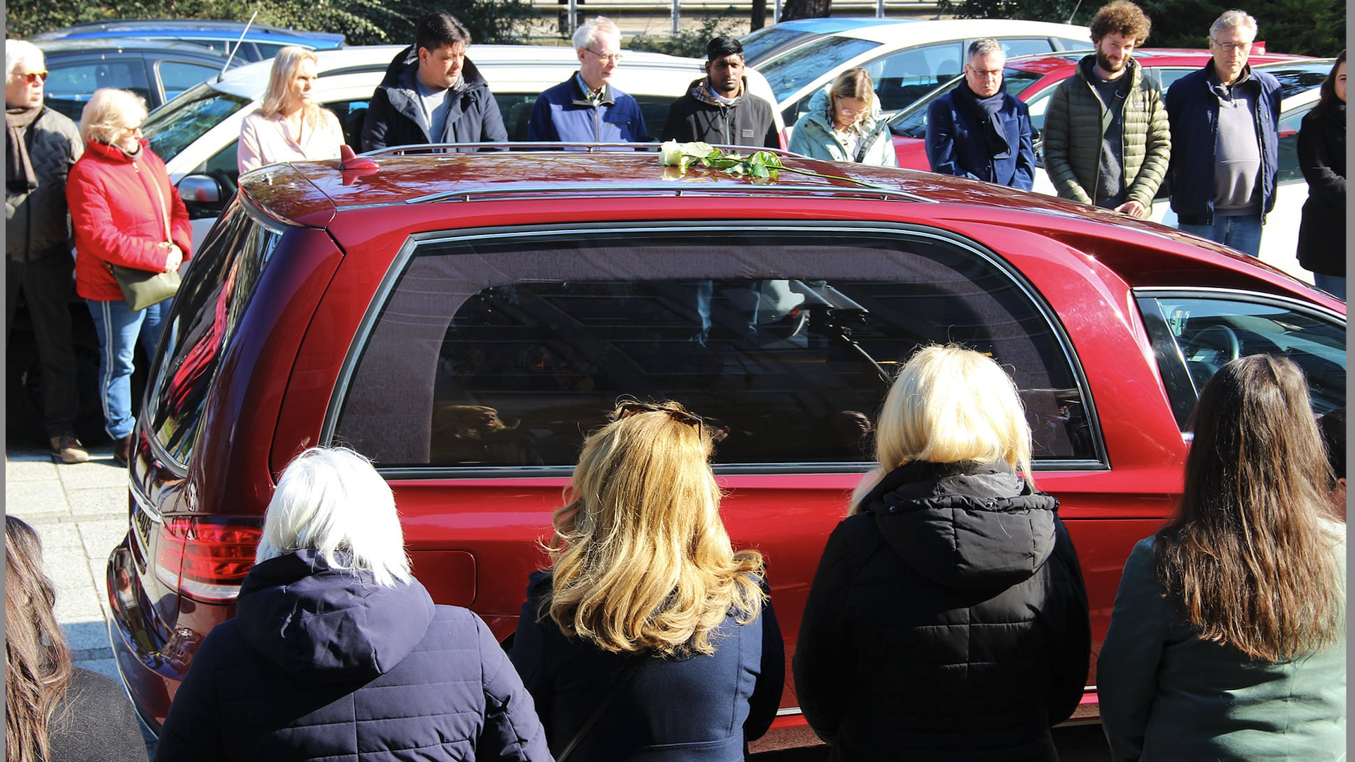 [VIDEO & FOTO] Erehaag voor overleden oud-raadslid Henny van der Horst