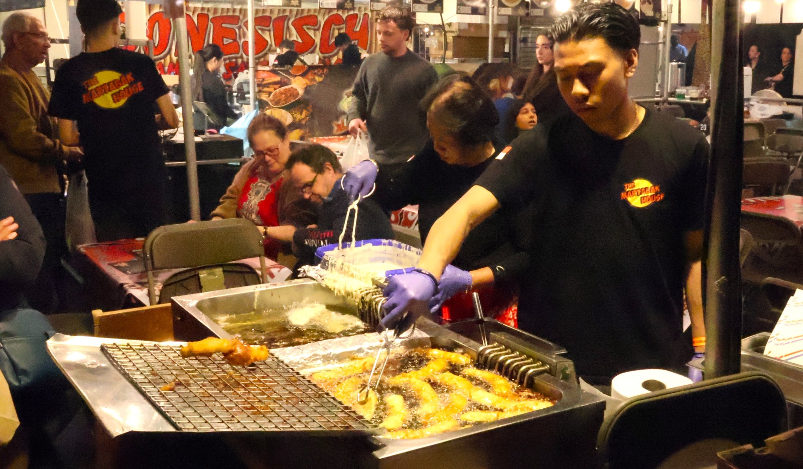 [VIDEO] Indonesische gezelligheid op de Pasar Malam in de Broodfabriek