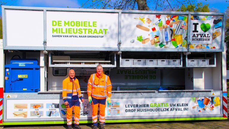 Gemeente gaat tijden mobiele milieustraat niet aanpassen: "Maandag en vrijdag zijn de twee werkdagen dat mensen thuis werken, of niet werken"