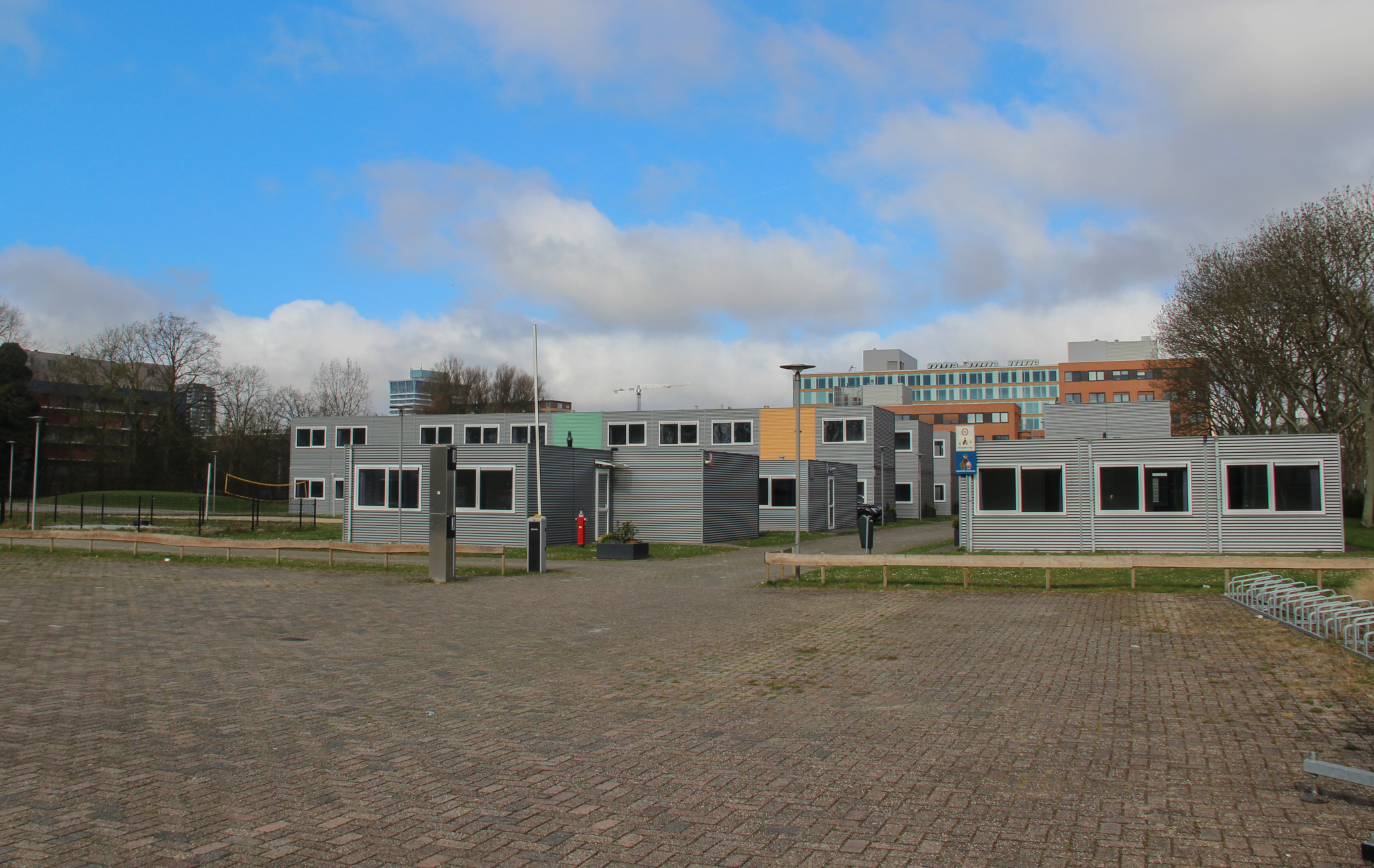 Honderden asielzoekers krijgen tijdelijk onderdak aan rand van Rijswijk