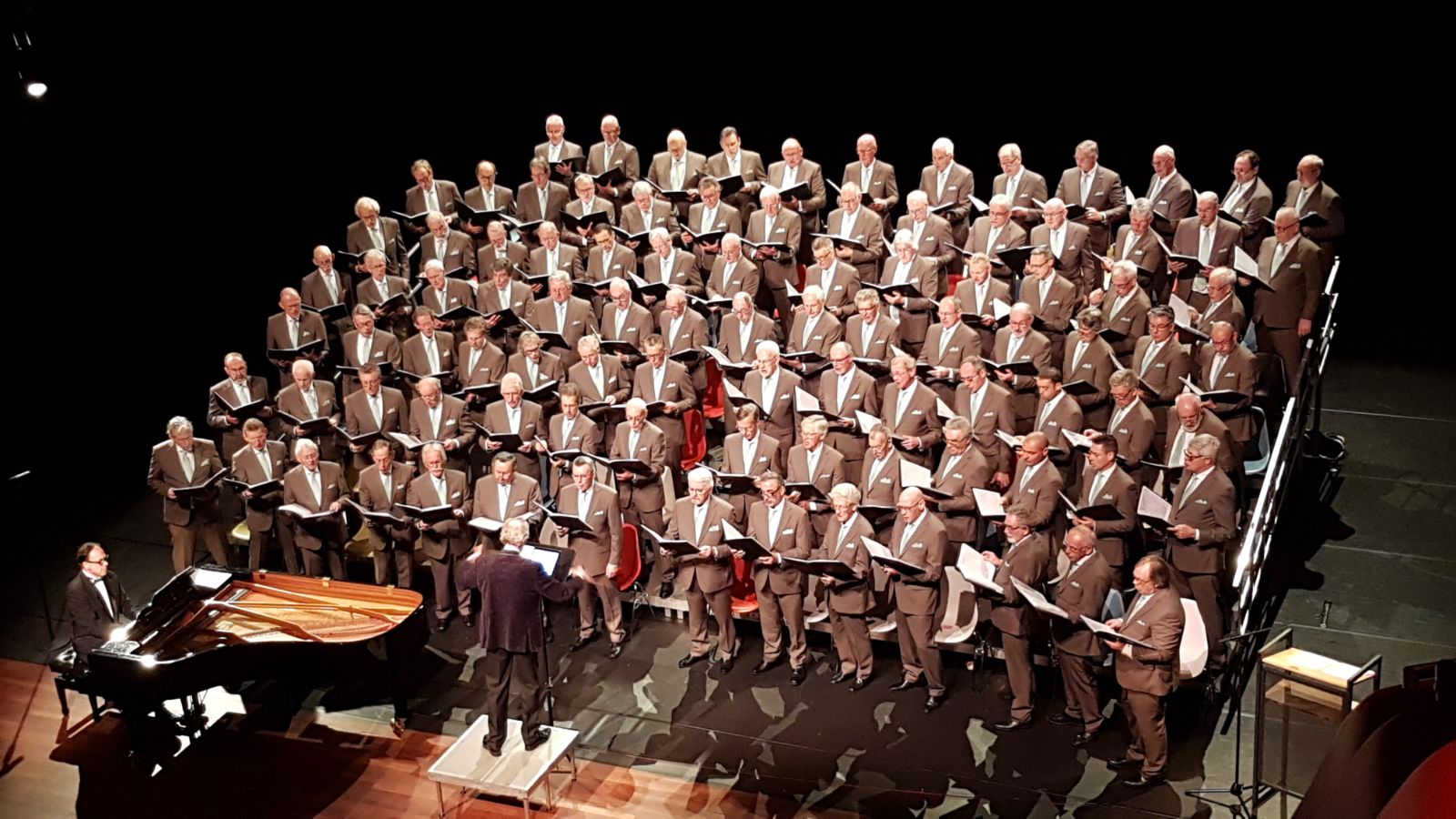 Rotary Rijswijk viert vijfjarig jubileum met benefietconcert voor KiKa in Rijswijkse Schouwburg
