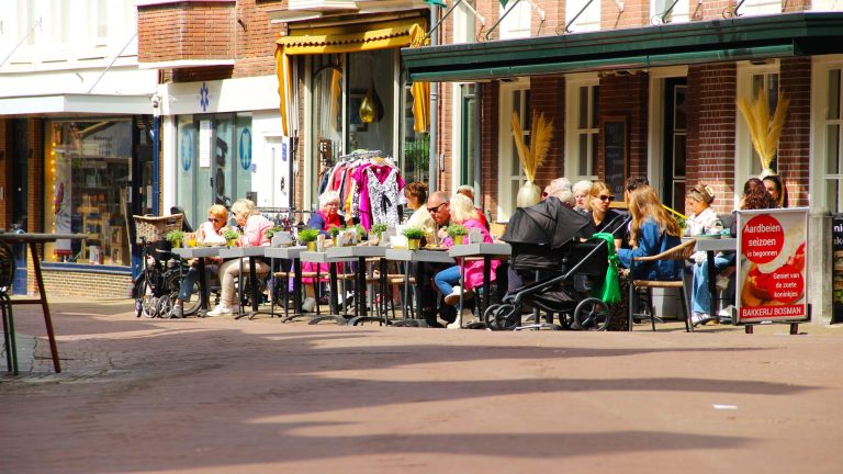 Gemeente Rijswijk moderniseert terrassenbeleid: meer ruimte, duidelijkheid en levendigheid