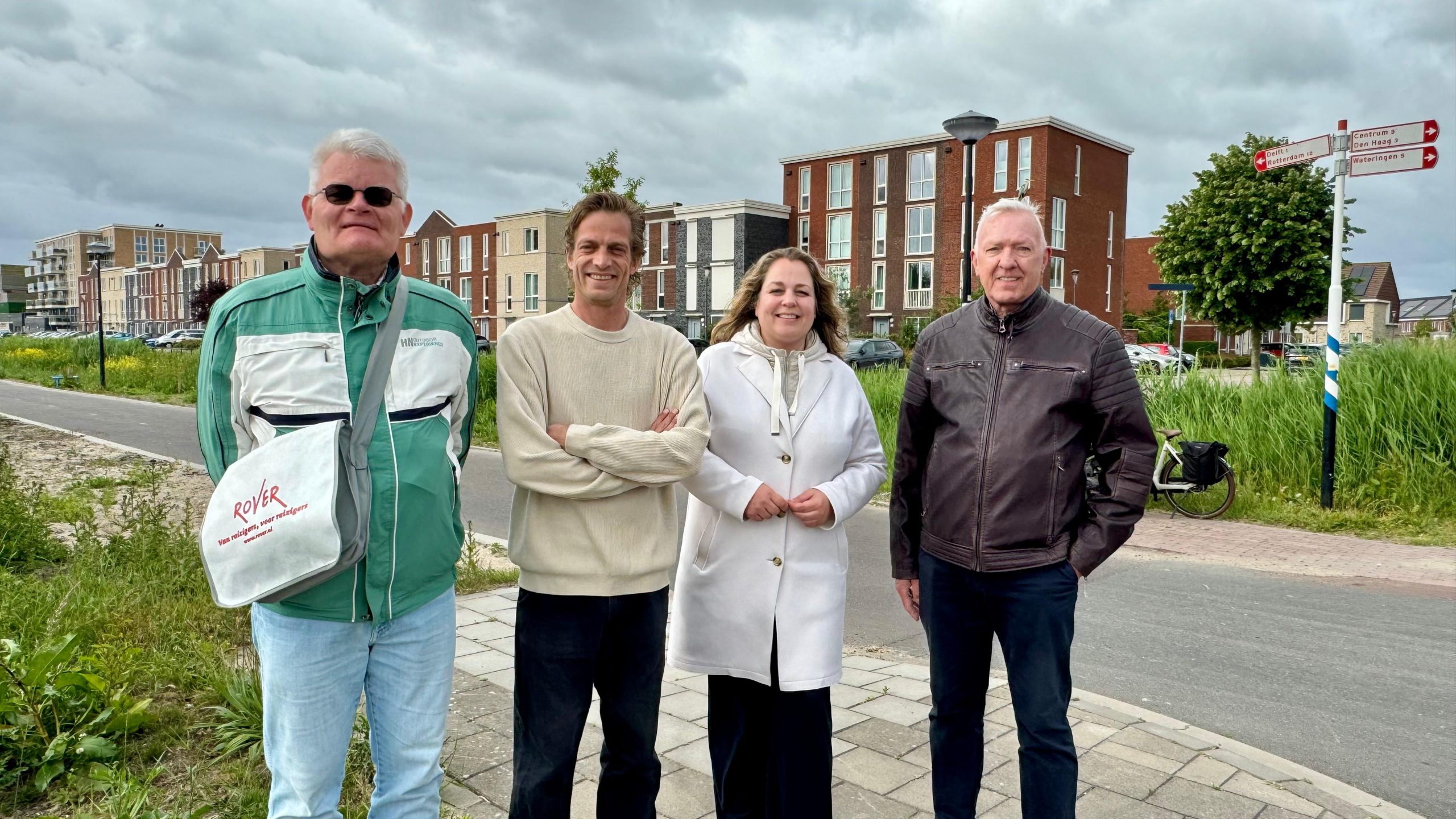 [VIDEO] RijswijkBuiten krijgt nieuwe bushalte dankzij bewonersinitiatief