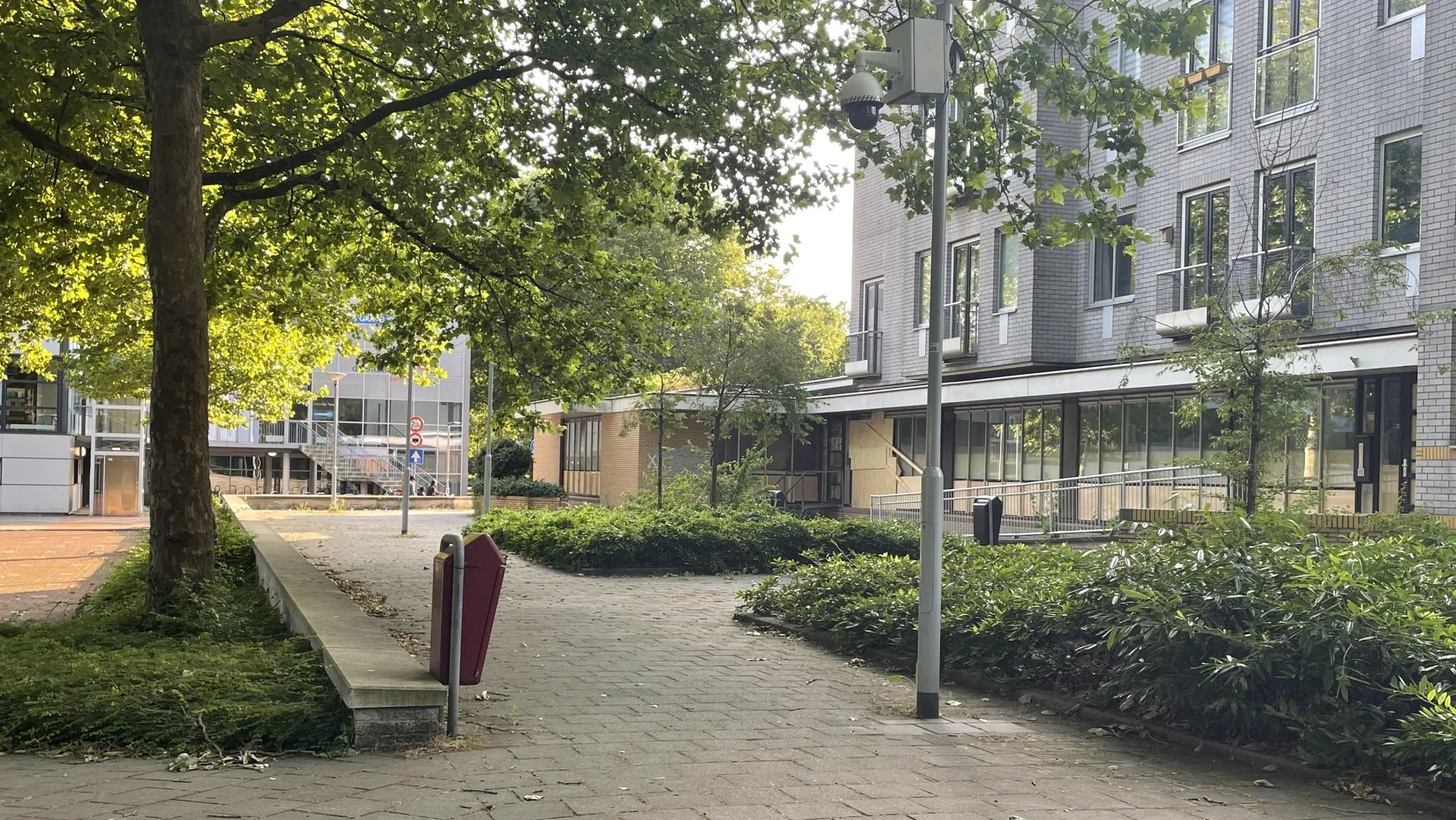 Camera’s terug op Fluitpolderplein na onrust in mei