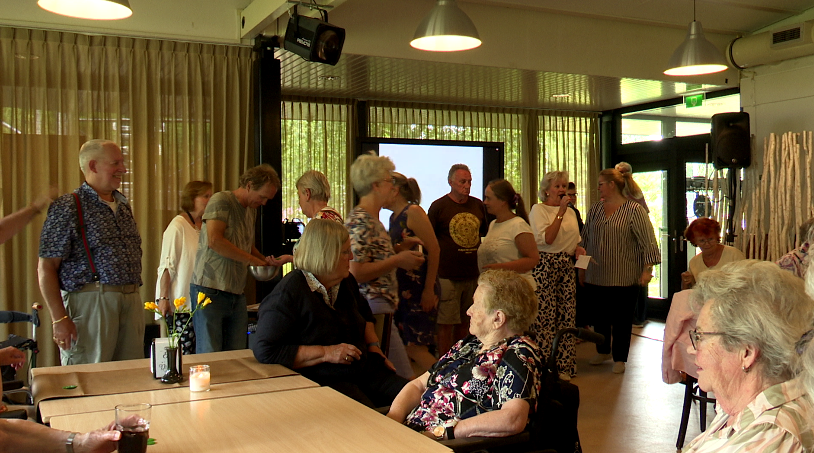 [VIDEO] Zonnebloem organiseert vrolijke zangmiddag voor Rijswijkse senioren