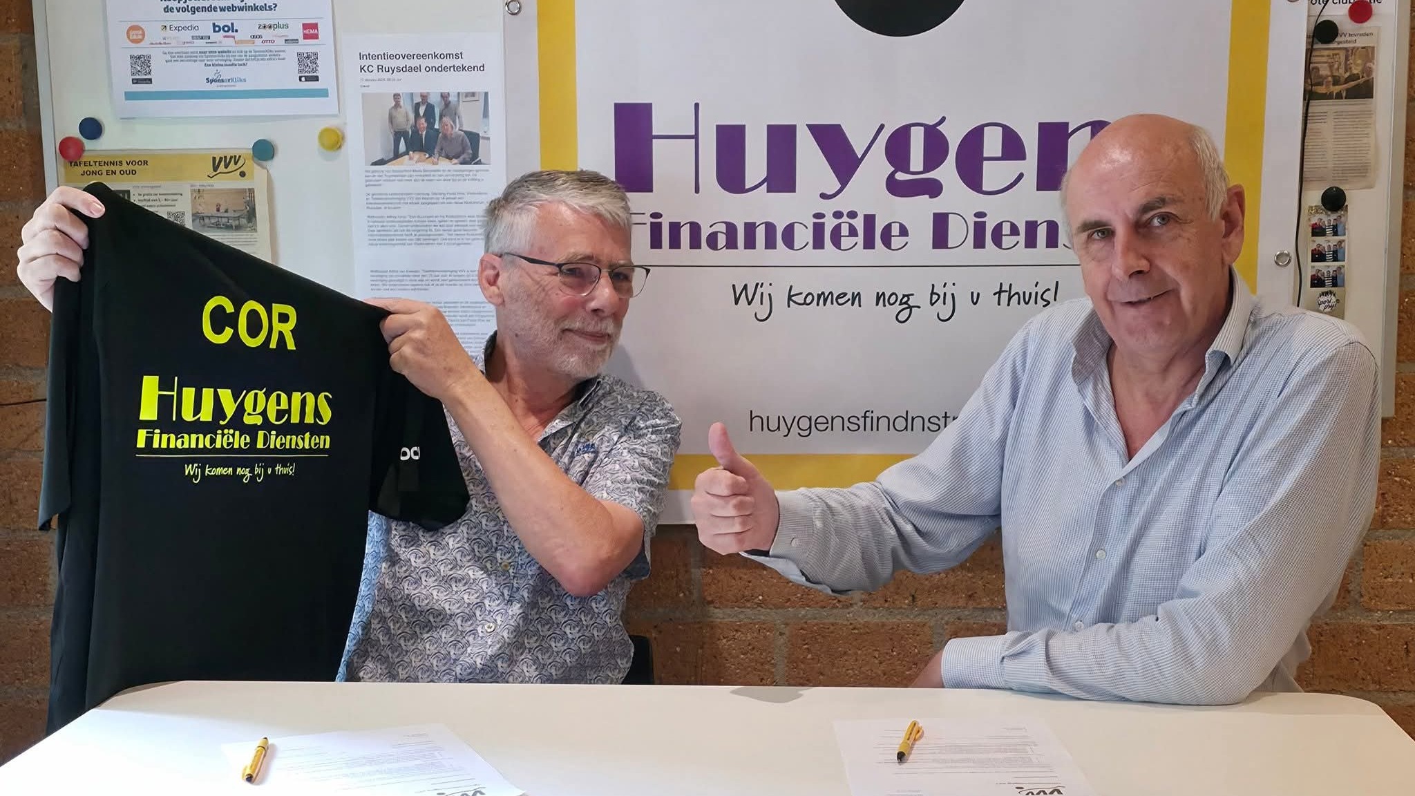 Huygens Financiële Diensten nieuwe hoofdsponsor van tafeltennisvereniging VVV