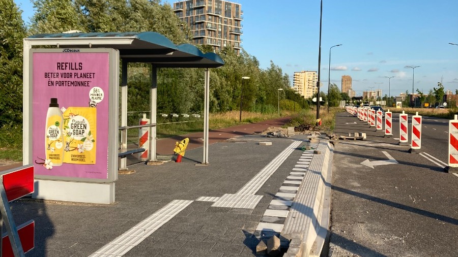 Nieuwe bushalte aan Prinses Beatrixlaan in aanbouw