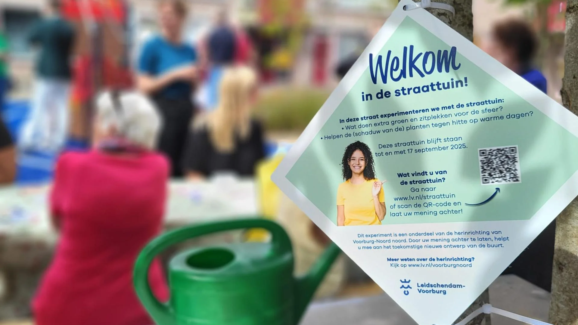 Wethouder opent tijdelijke straattuin in Voorburg-Noord
