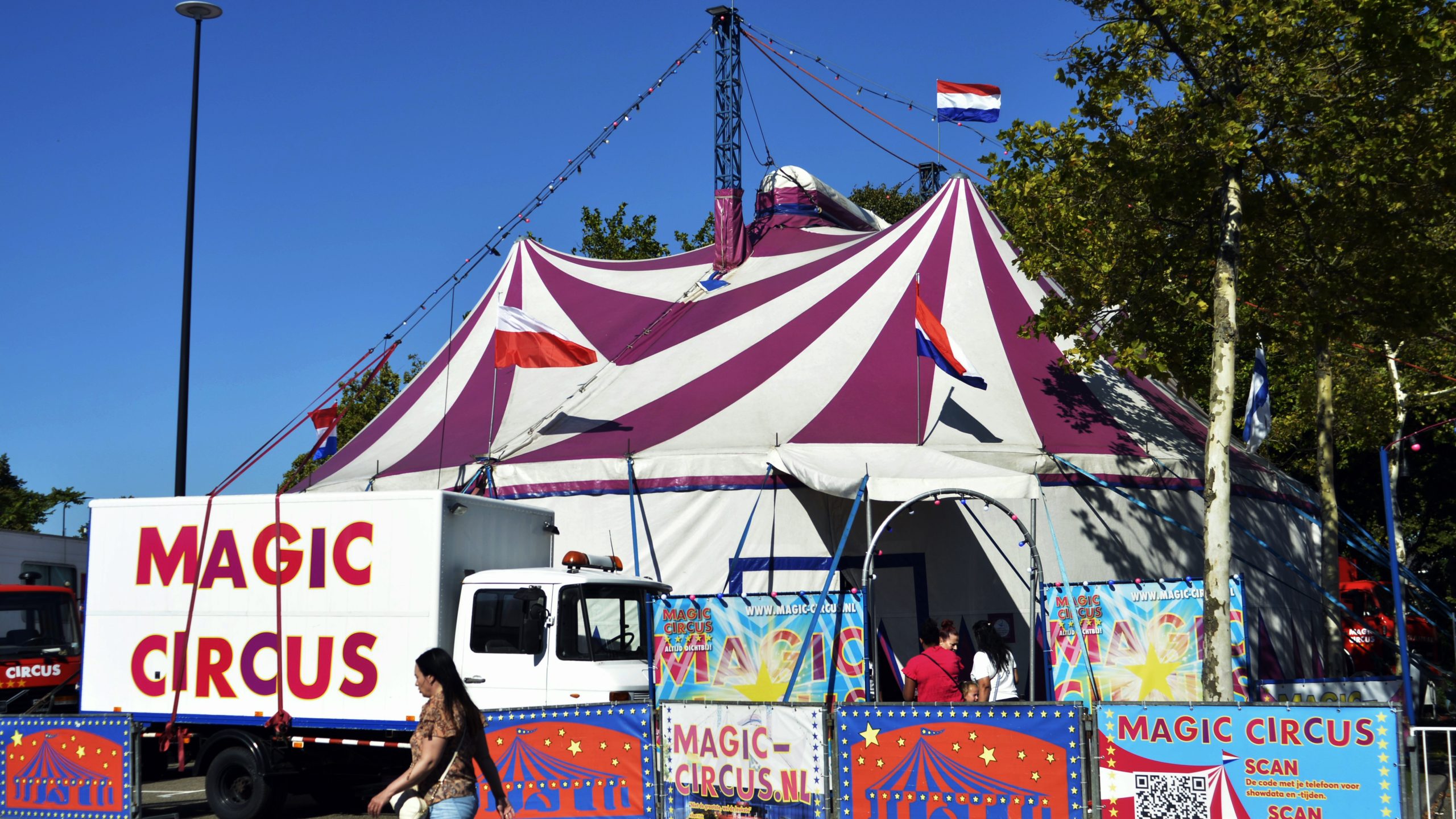 Magic Circus trekt volle tent in Rijswijk
