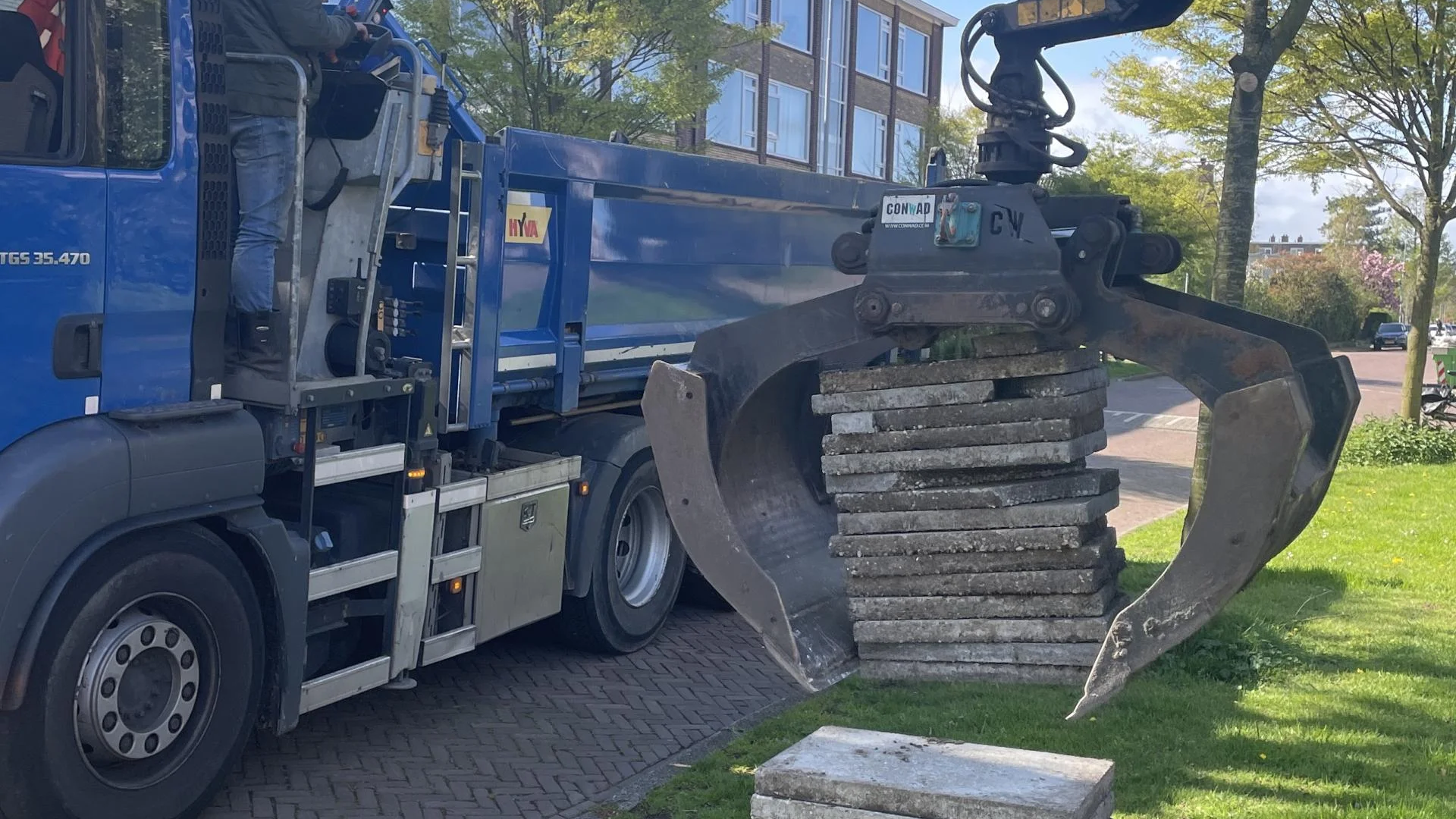 Gratis TegelTaxi stimuleert vergroening tuinen in Leidschendam-Voorburg