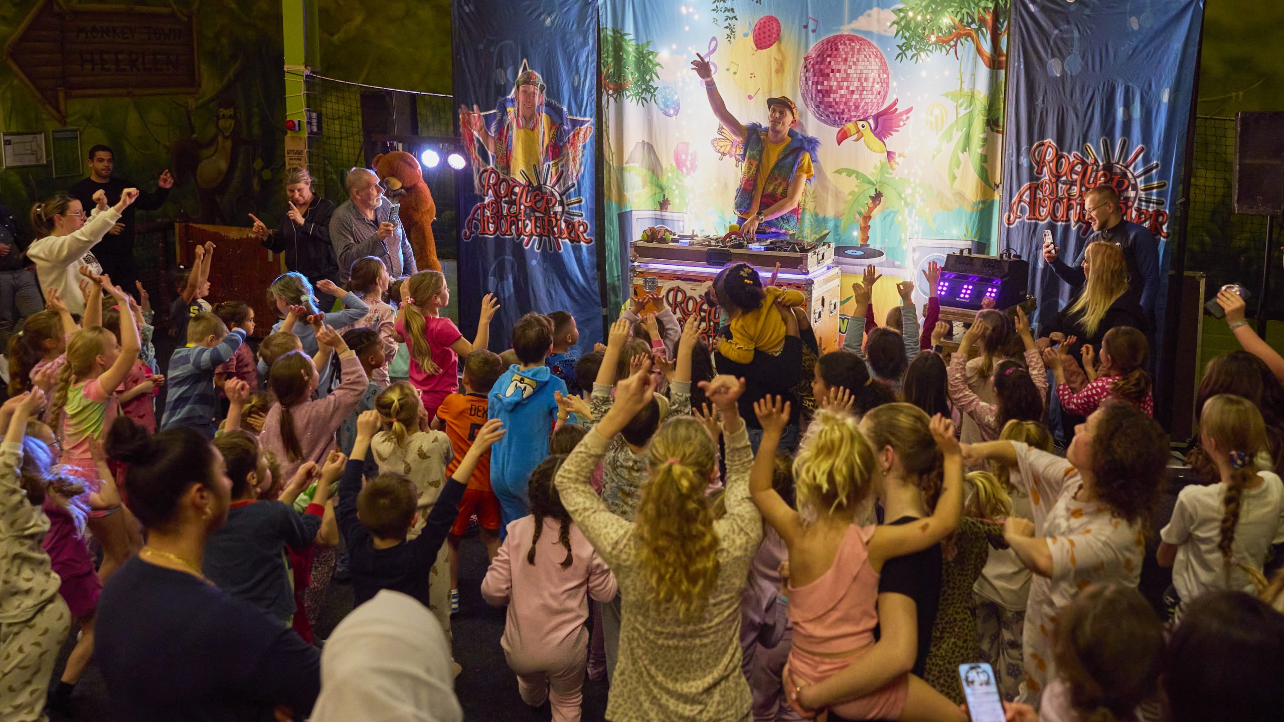 Oehlie’s Pyjama Party in Monkey Town Rijswijk