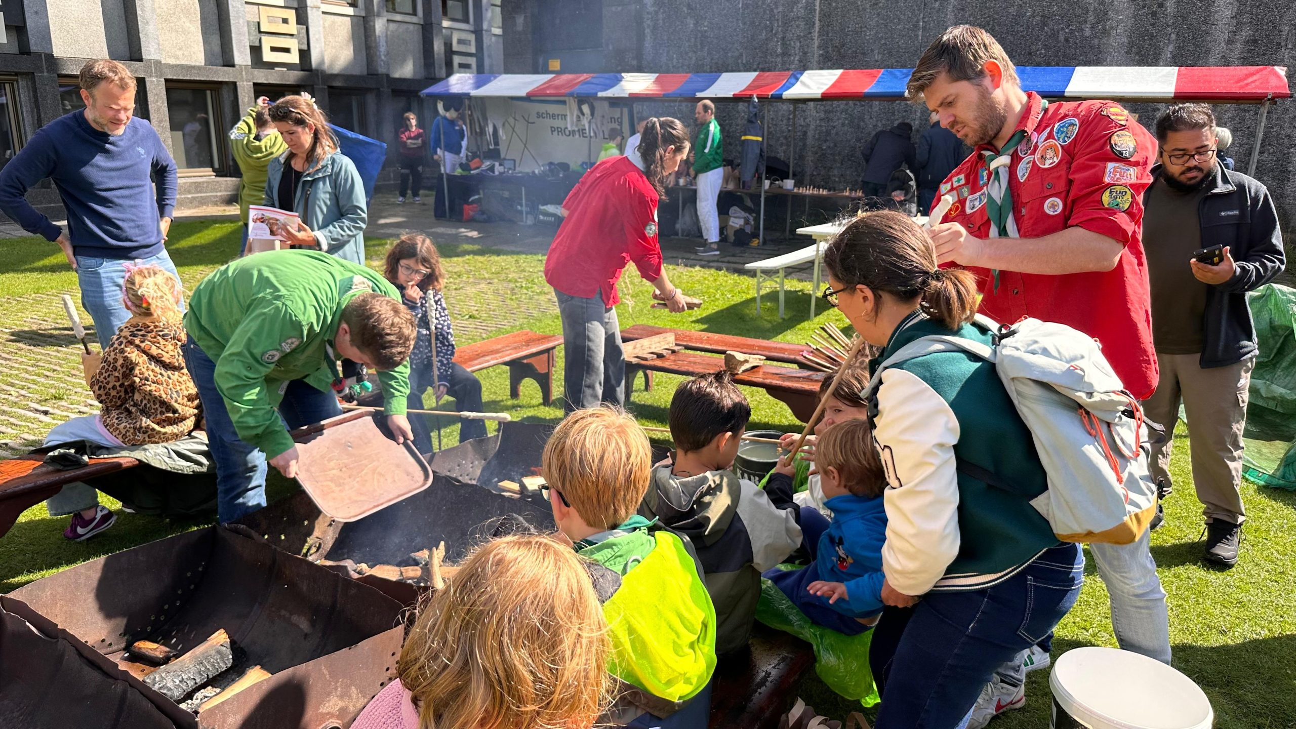 [VIDEO] Het Strandwalfestival barst los ondanks de regen