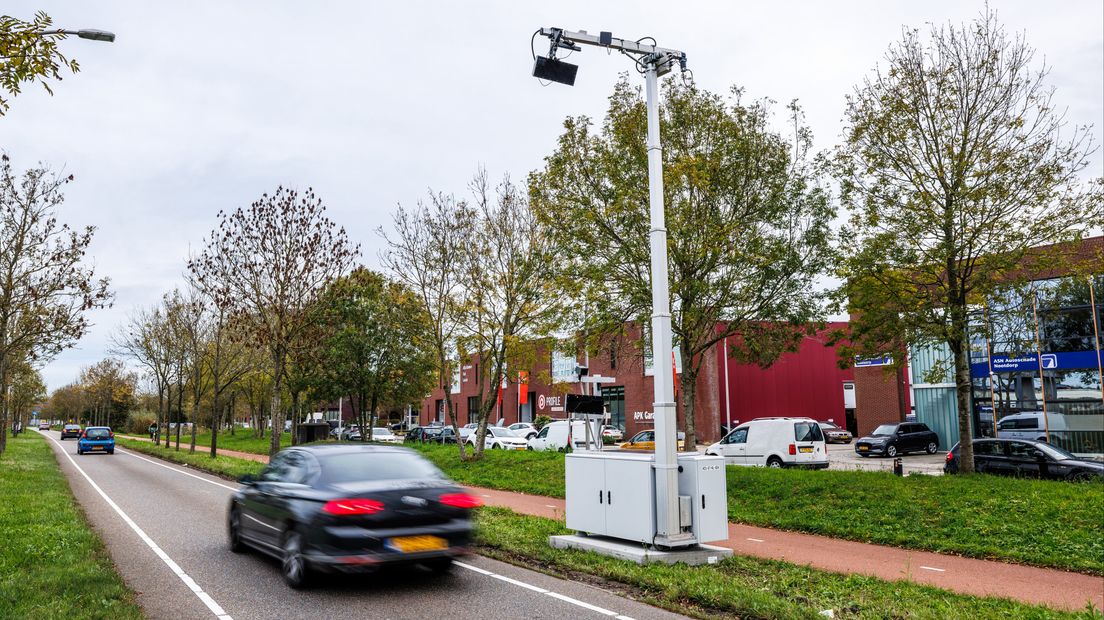 Nieuwe focusflitser geplaatst op de Hofweg in Nootdorp Nieuwe focusflitser geplaatst op de Hofweg in Nootdorp