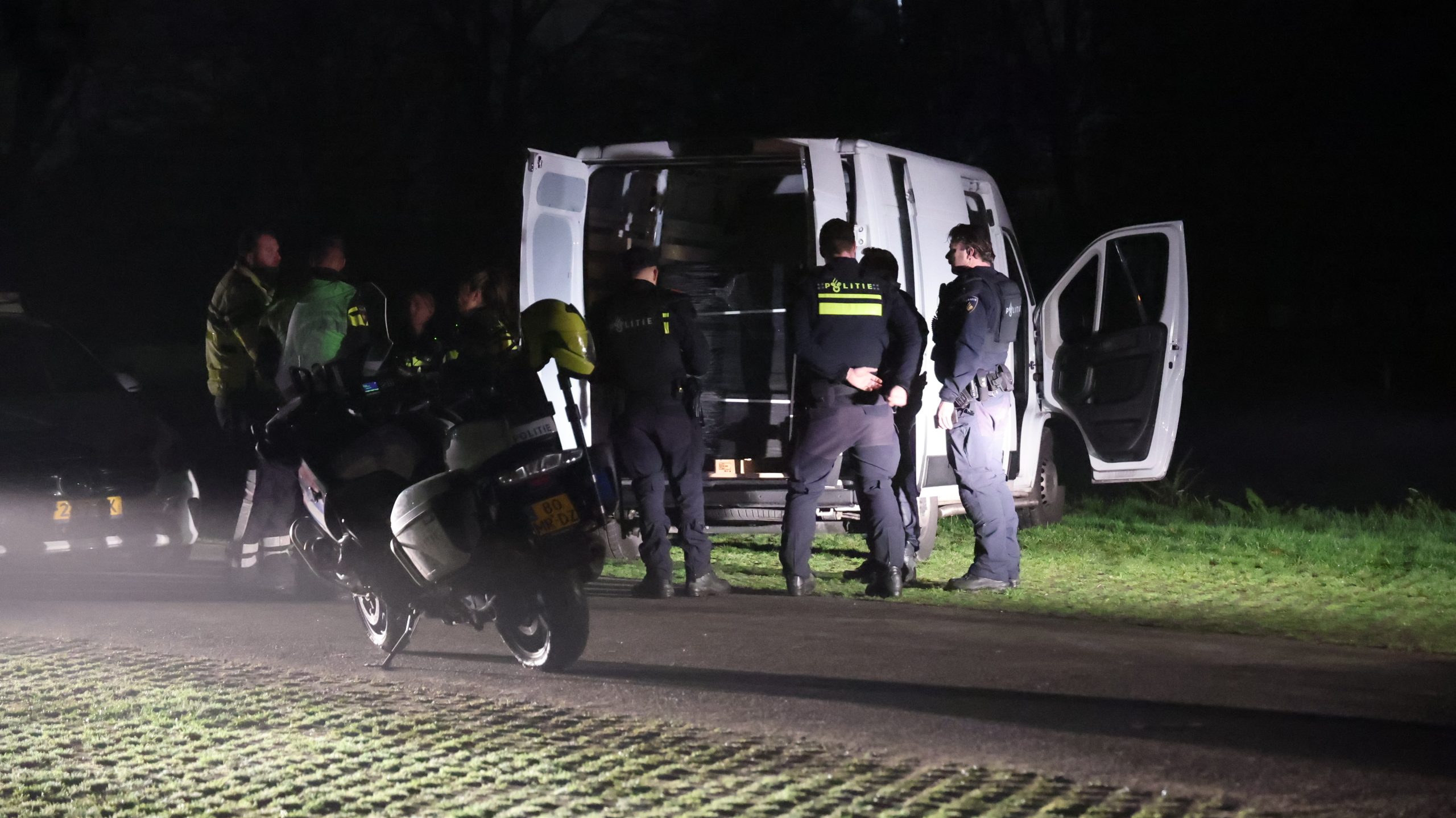 Man uit Voorburg aangehouden na vondst van 350 lachgasflessen Man uit Voorburg aangehouden na vondst van 350 lachgasflessen