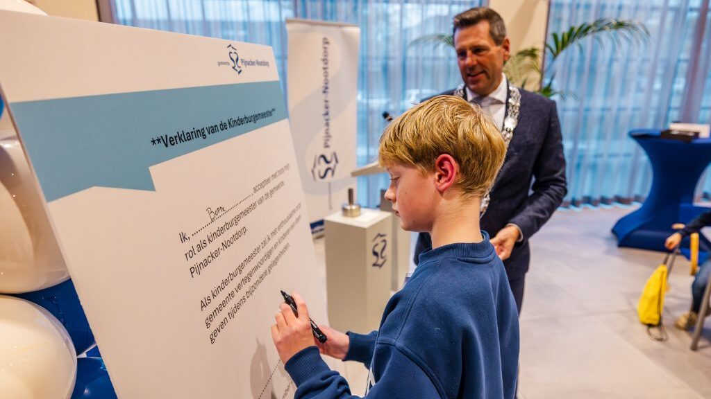 Borre is de nieuwe kinderburgemeester van Pijnacker-Nootdorp Borre is de nieuwe kinderburgemeester van Pijnacker-Nootdorp