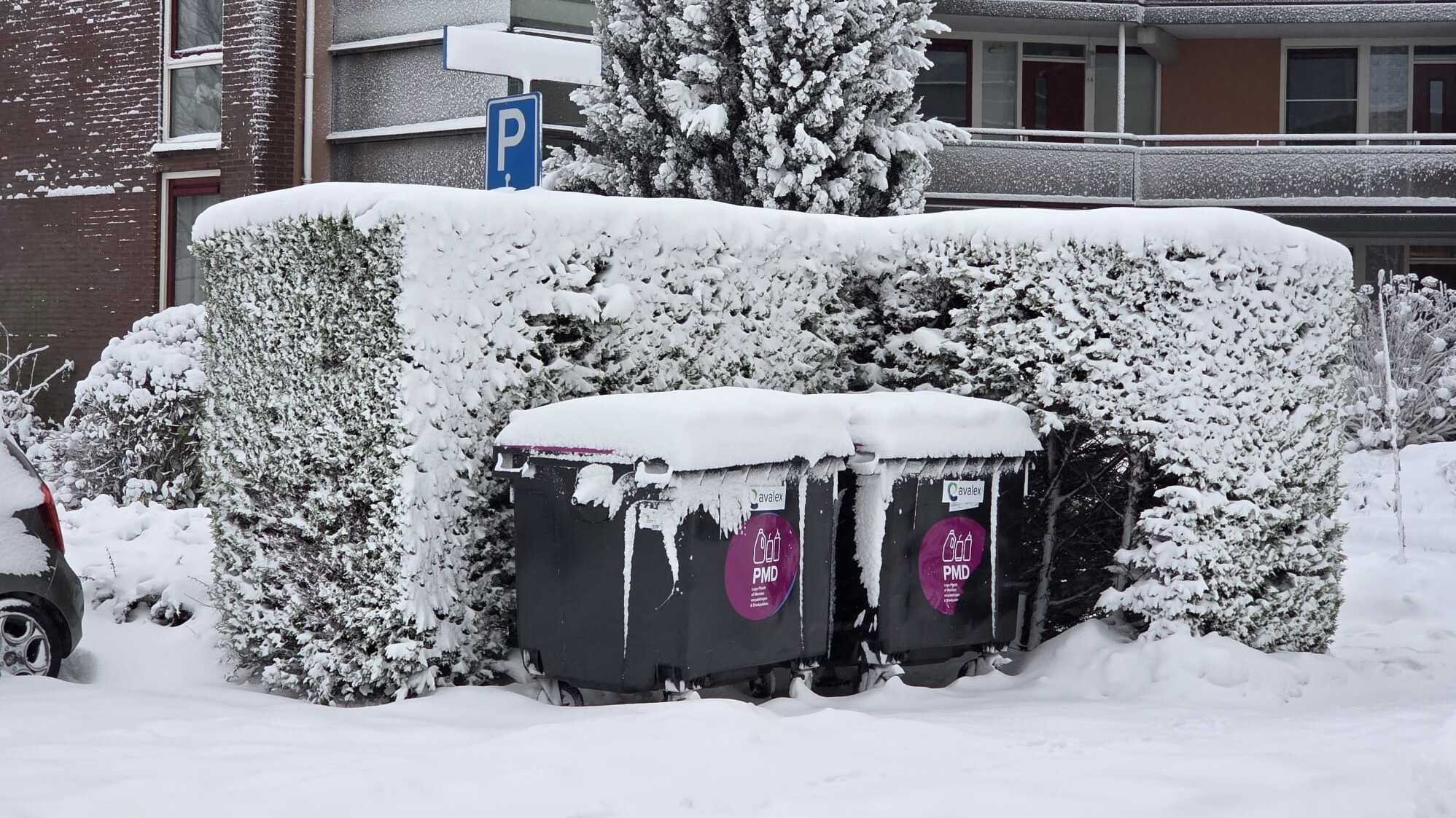 Afvalinzameling Avalex stilgelegd door gladheid in Pijnacker-Nootdorp