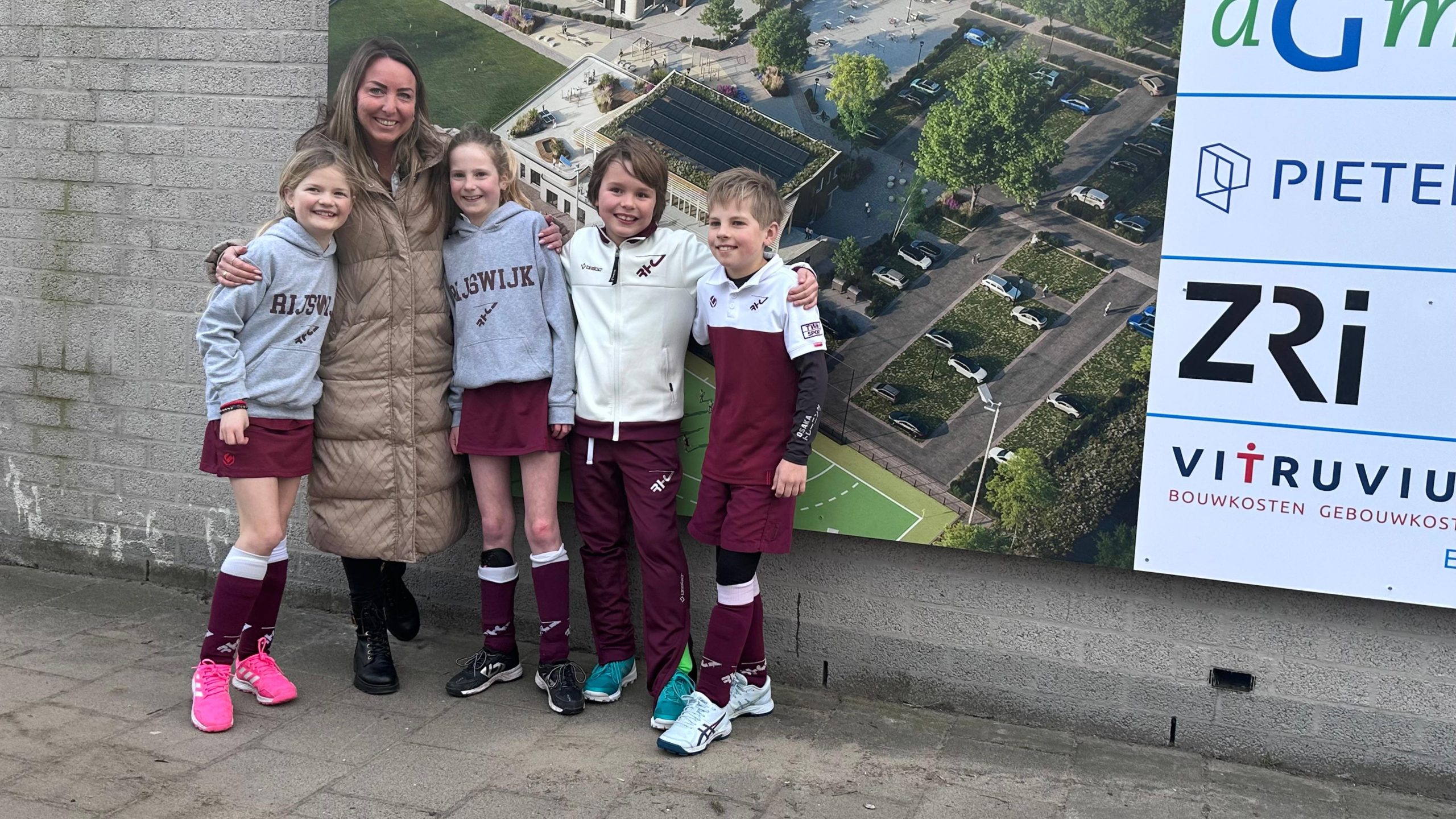 [VIDEO] Nieuw sportcomplex op Elsenburg van start