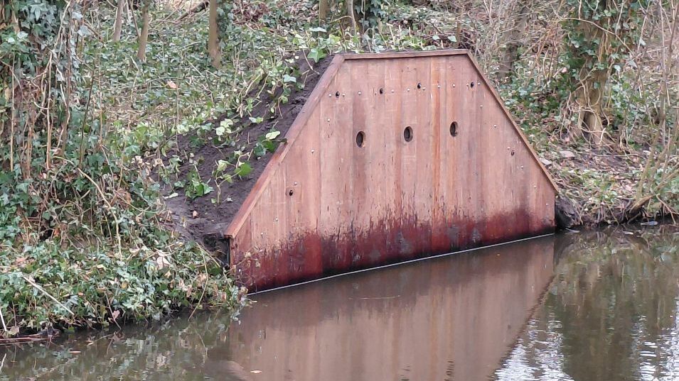 IJsvogelwand geplaatst in Park Leeuwensteijn in Voorburg