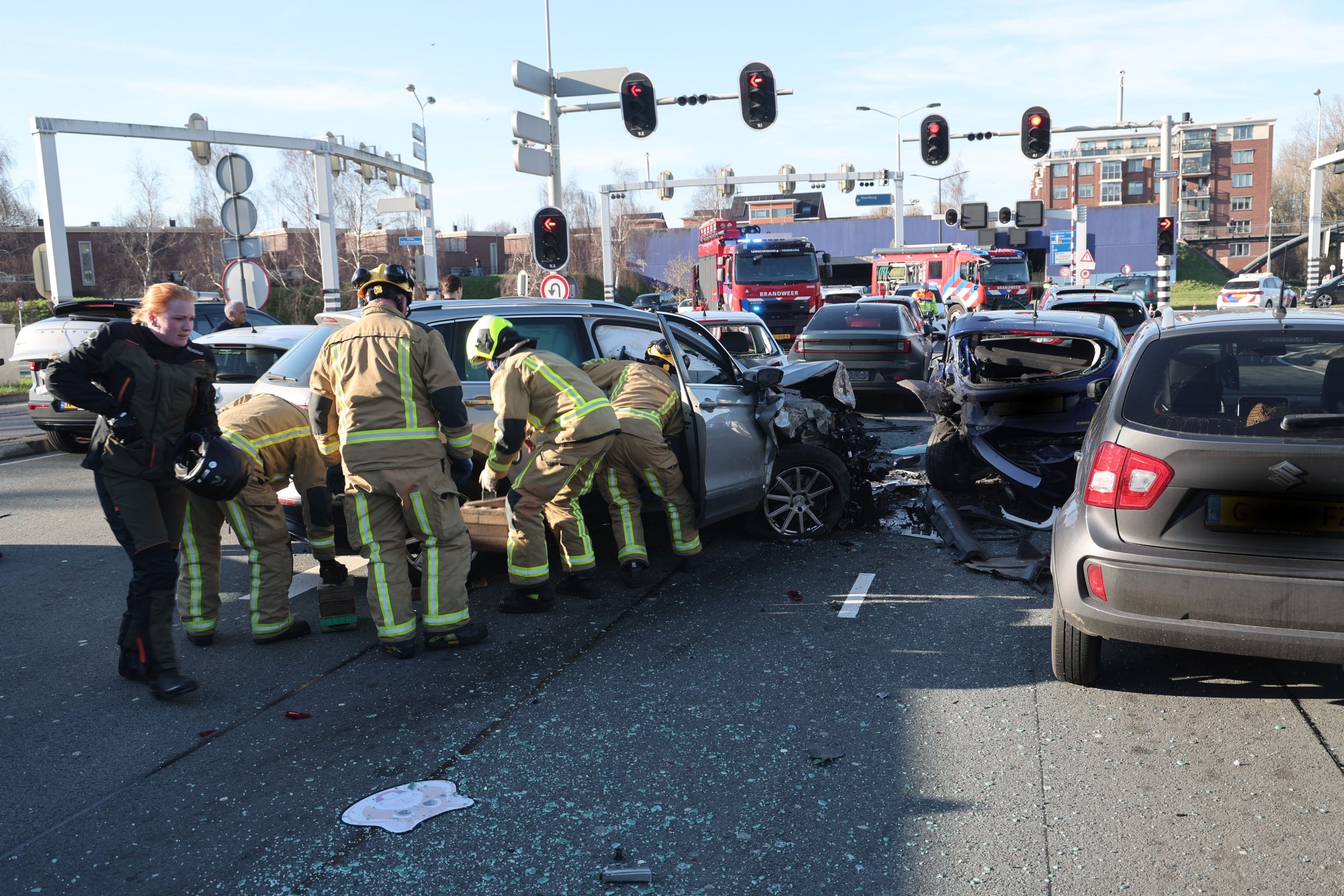 Zware kettingbotsing bij Vliettunnel legt verkeer plat Zware kettingbotsing bij Vliettunnel legt verkeer plat