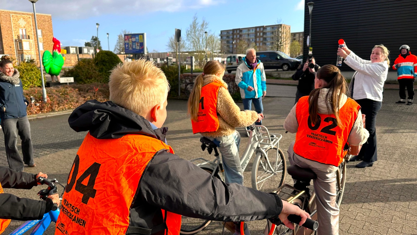 [VIDEO] Rijswijkse kinderen doen weer mee aan fietsverkeersexamen