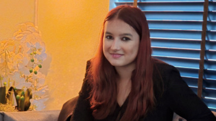 Politie roept hulp in bij vermissing Viënna (16) uit Leidschendam