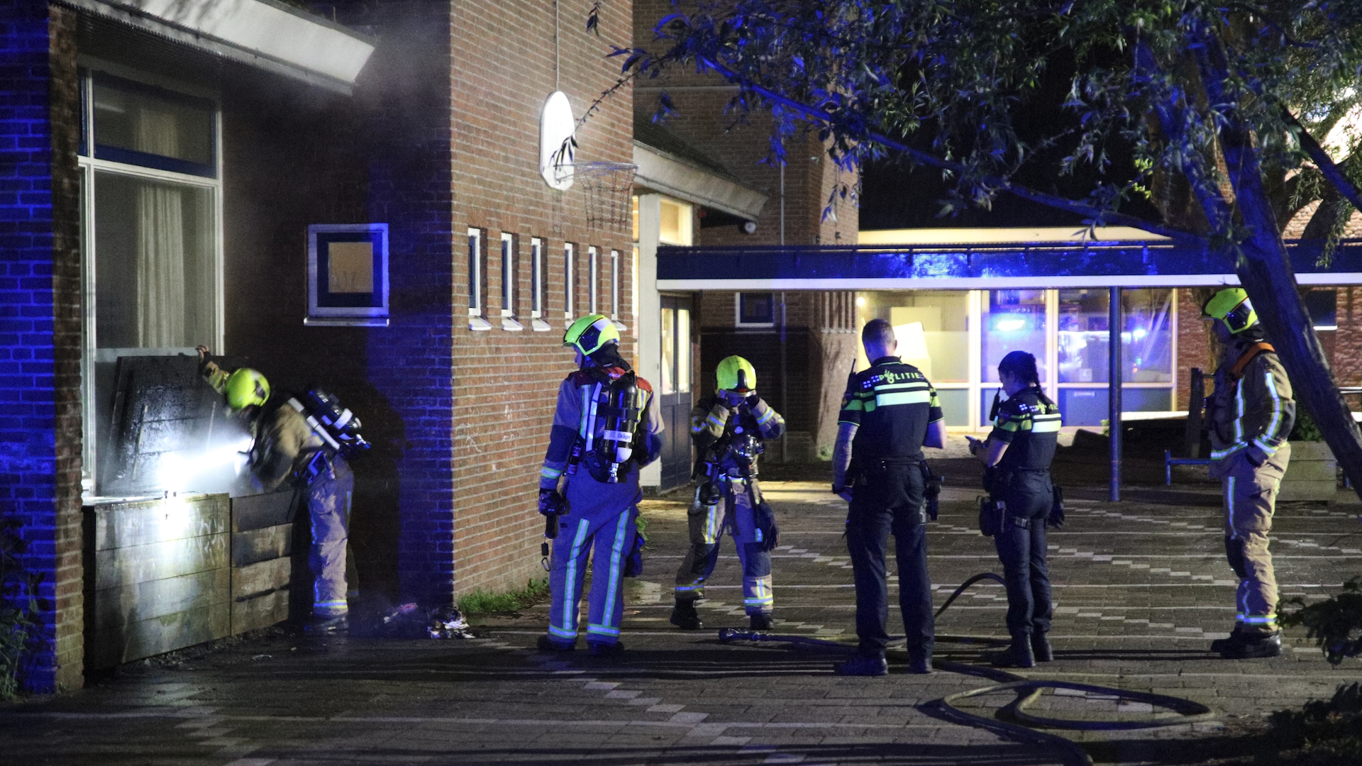 Basisschool De Akker ontsnapt op het nippertje aan brand Basisschool De Akker ontsnapt op het nippertje aan brand