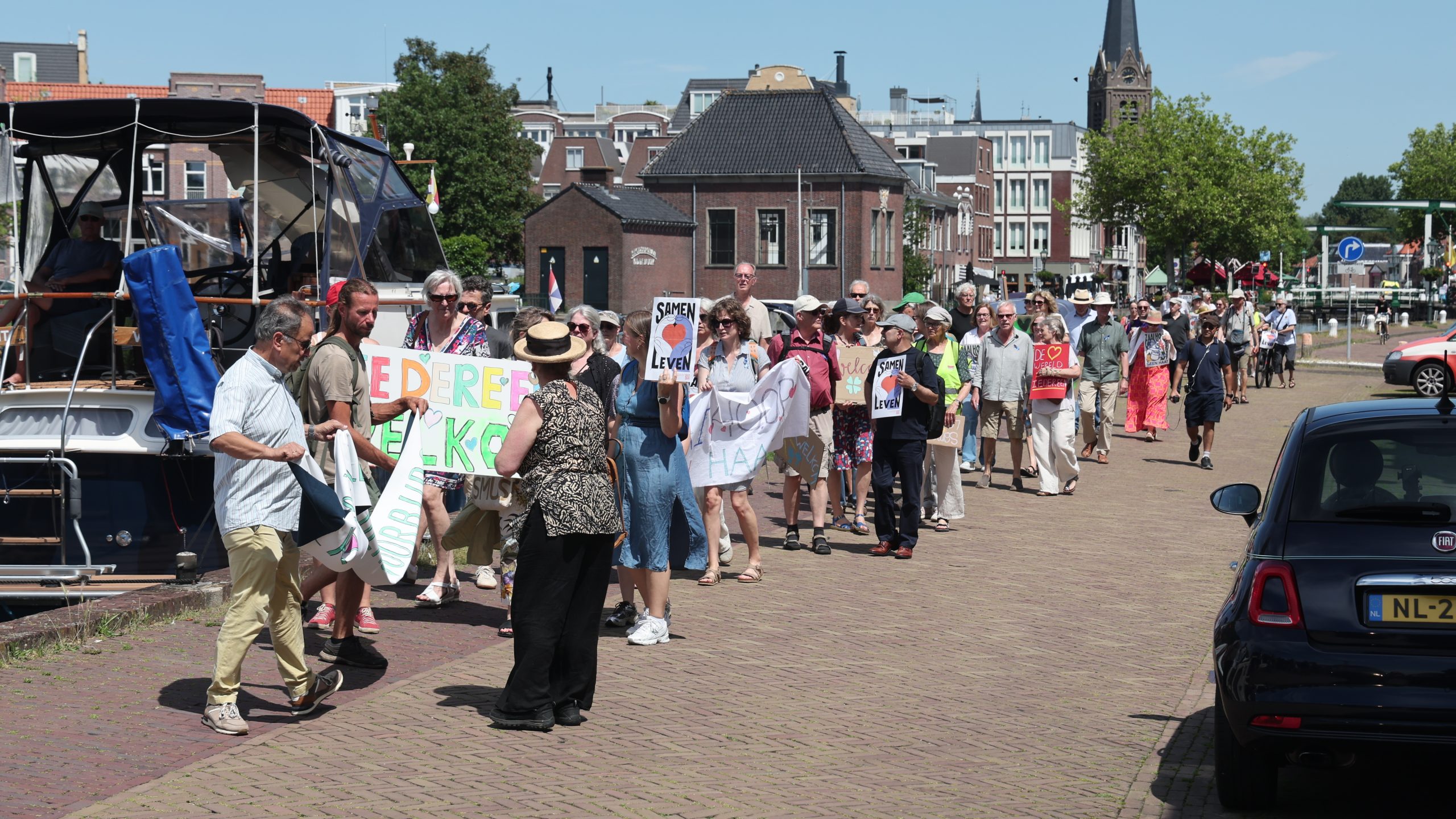 Buurt in Leidschendam laat steun zien voor statushouders